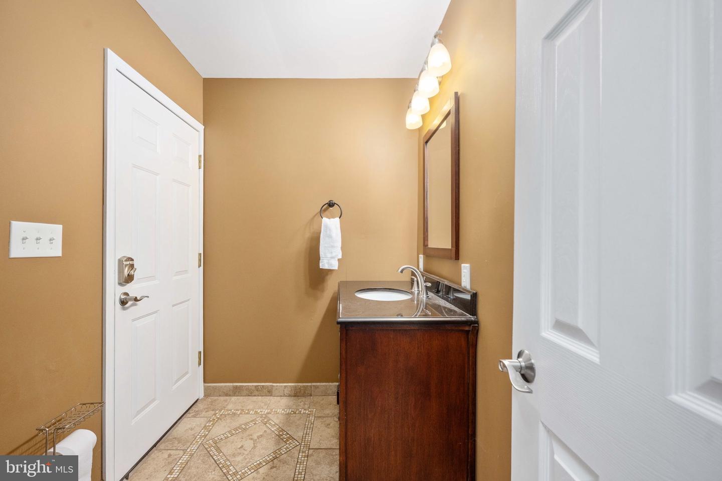 2841 BLOUNT DR, BUMPASS, Virginia 23024, 3 Bedrooms Bedrooms, 12 Rooms Rooms,2 BathroomsBathrooms,Residential,For sale,2841 BLOUNT DR,VASP2037446 MLS # VASP2037446