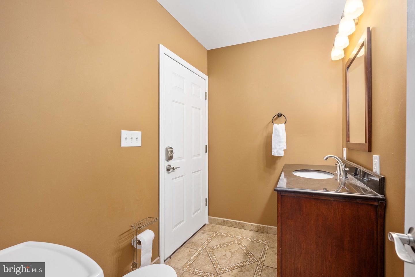 2841 BLOUNT DR, BUMPASS, Virginia 23024, 3 Bedrooms Bedrooms, 12 Rooms Rooms,2 BathroomsBathrooms,Residential,For sale,2841 BLOUNT DR,VASP2037446 MLS # VASP2037446