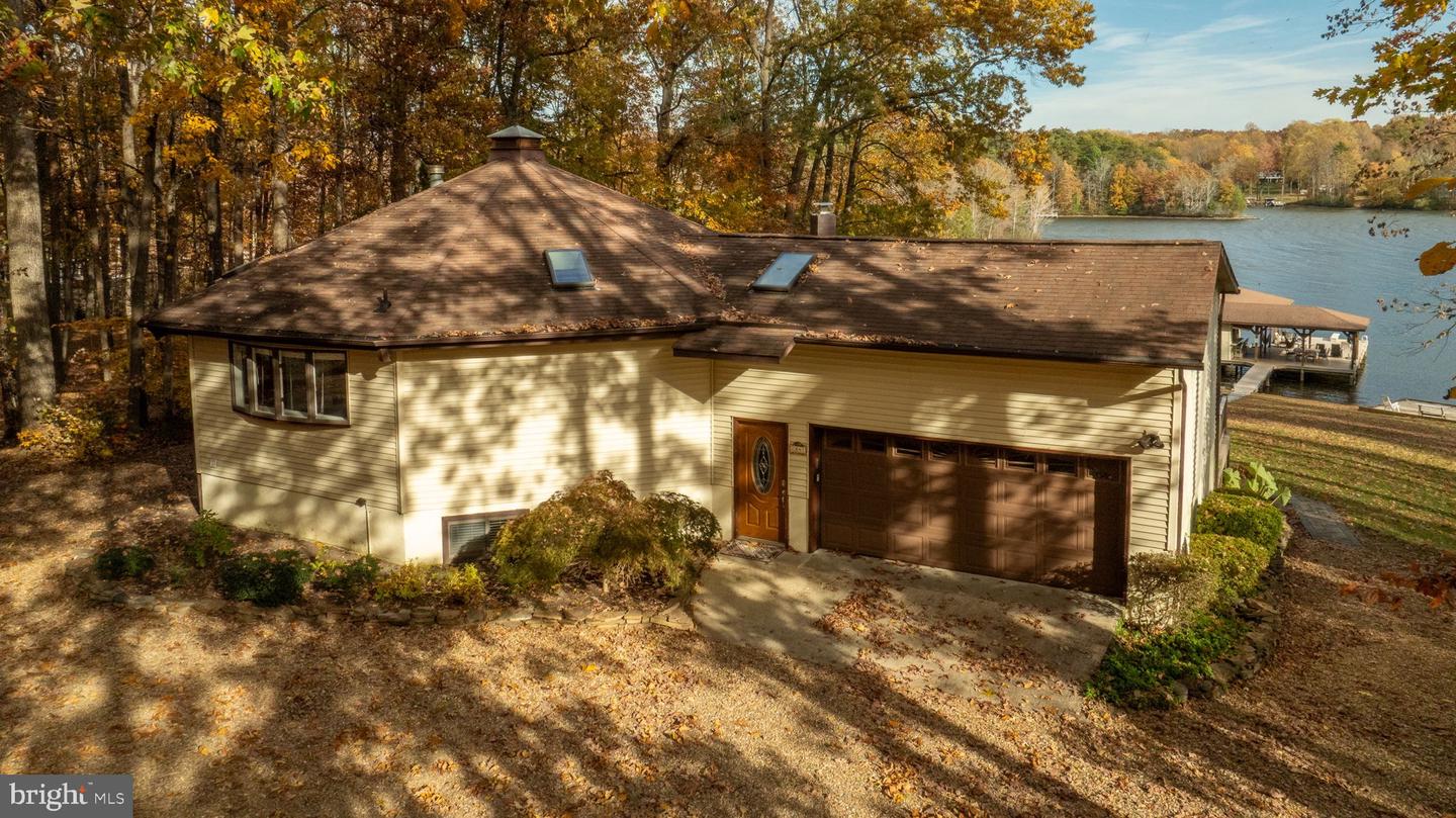 2841 BLOUNT DR, BUMPASS, Virginia 23024, 3 Bedrooms Bedrooms, 12 Rooms Rooms,2 BathroomsBathrooms,Residential,For sale,2841 BLOUNT DR,VASP2037446 MLS # VASP2037446