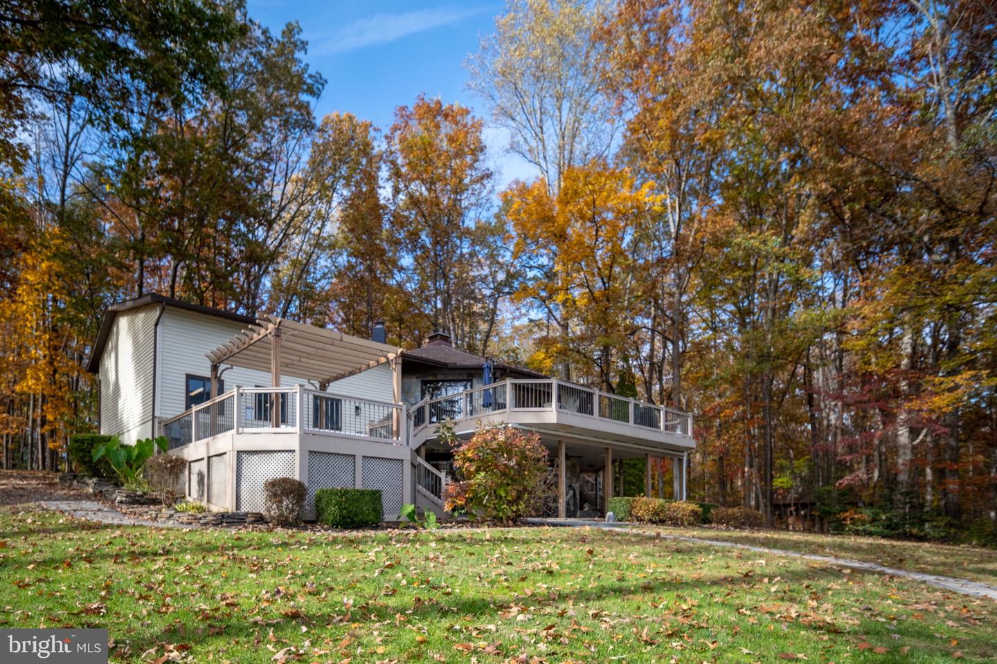 2841 BLOUNT DR, BUMPASS, Virginia 23024, 3 Bedrooms Bedrooms, 12 Rooms Rooms,2 BathroomsBathrooms,Residential,For sale,2841 BLOUNT DR,VASP2037446 MLS # VASP2037446