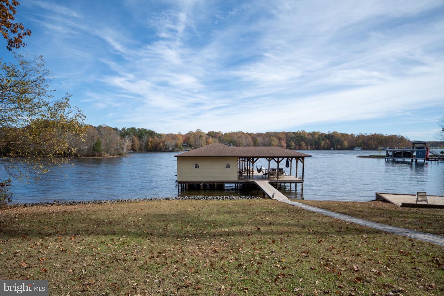 2841 BLOUNT DR, BUMPASS, Virginia 23024, 3 Bedrooms Bedrooms, 12 Rooms Rooms,2 BathroomsBathrooms,Residential,For sale,2841 BLOUNT DR,VASP2037446 MLS # VASP2037446