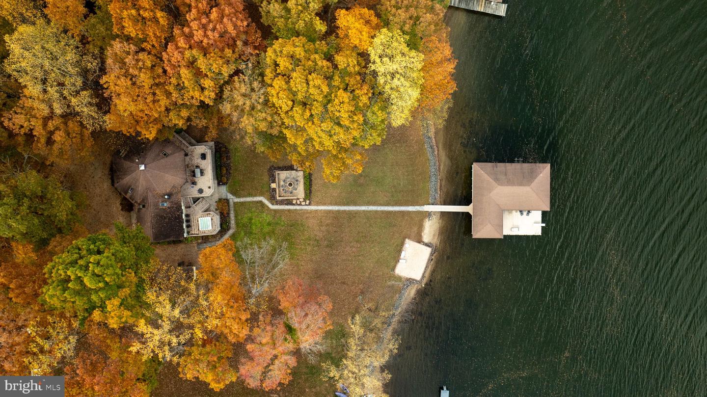 2841 BLOUNT DR, BUMPASS, Virginia 23024, 3 Bedrooms Bedrooms, 12 Rooms Rooms,2 BathroomsBathrooms,Residential,For sale,2841 BLOUNT DR,VASP2037446 MLS # VASP2037446