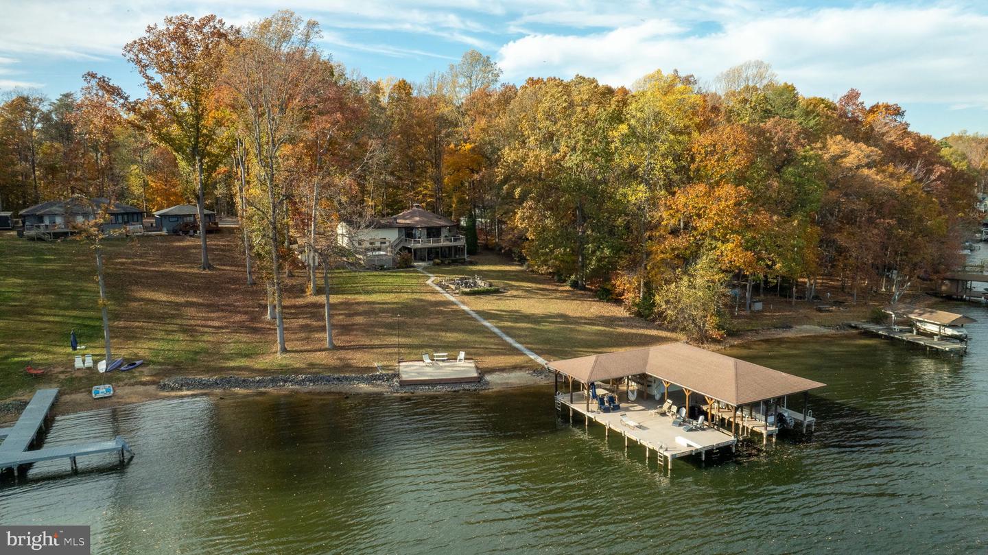 2841 BLOUNT DR, BUMPASS, Virginia 23024, 3 Bedrooms Bedrooms, 12 Rooms Rooms,2 BathroomsBathrooms,Residential,For sale,2841 BLOUNT DR,VASP2037446 MLS # VASP2037446