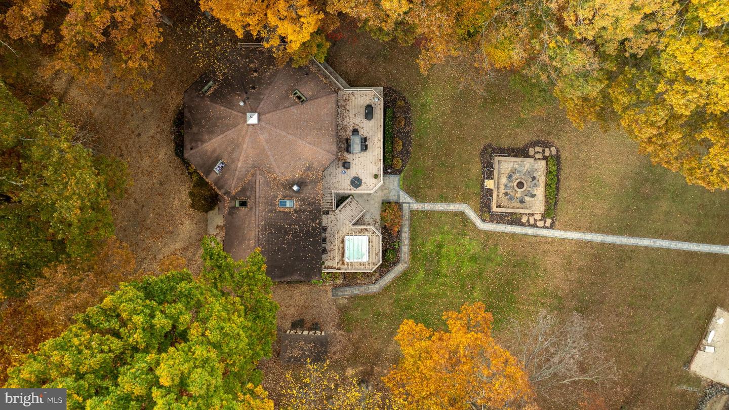 2841 BLOUNT DR, BUMPASS, Virginia 23024, 3 Bedrooms Bedrooms, 12 Rooms Rooms,2 BathroomsBathrooms,Residential,For sale,2841 BLOUNT DR,VASP2037446 MLS # VASP2037446