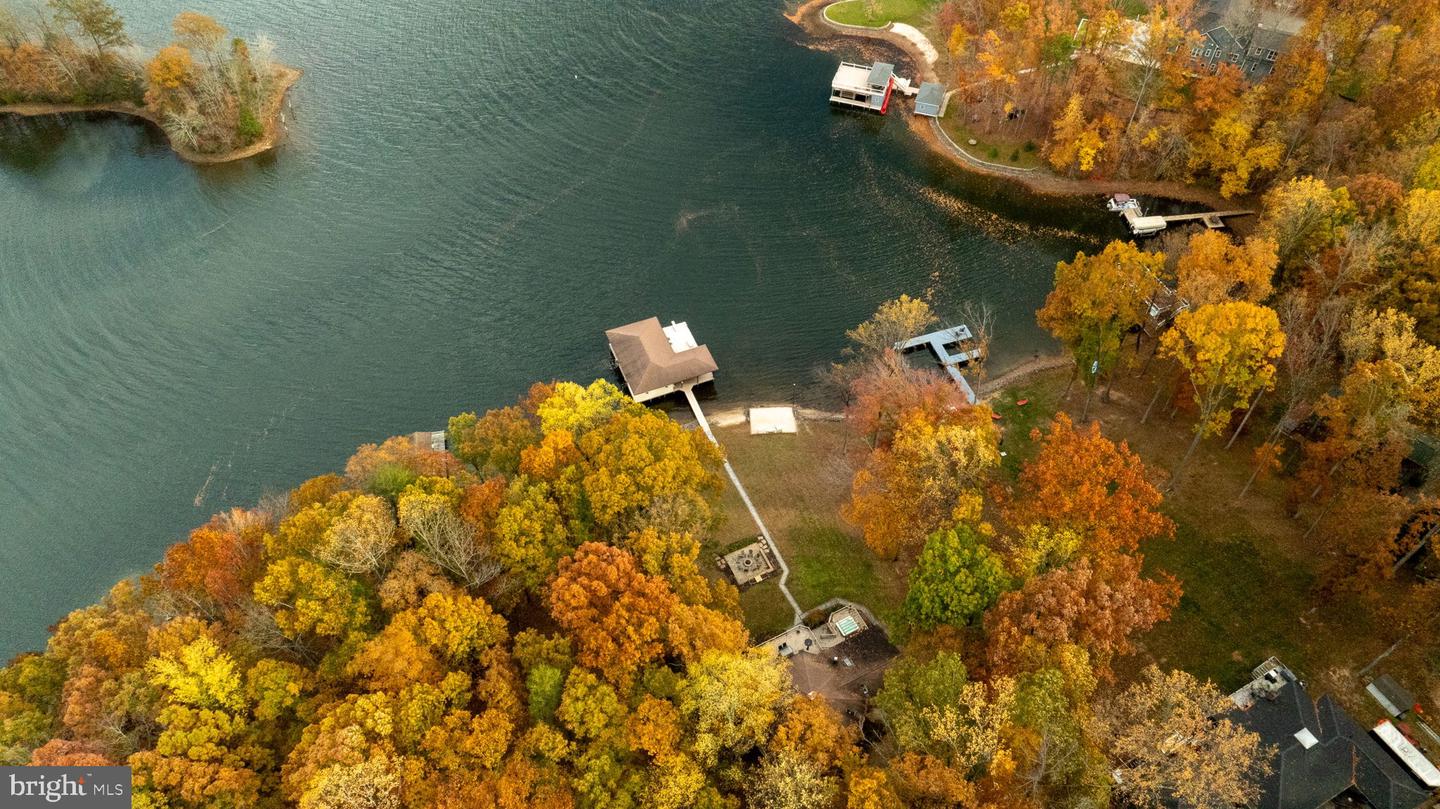 2841 BLOUNT DR, BUMPASS, Virginia 23024, 3 Bedrooms Bedrooms, 12 Rooms Rooms,2 BathroomsBathrooms,Residential,For sale,2841 BLOUNT DR,VASP2037446 MLS # VASP2037446