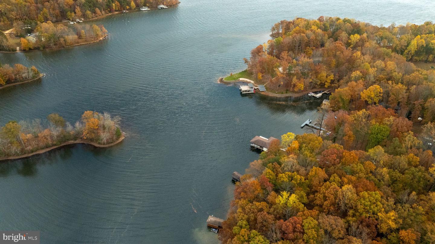 2841 BLOUNT DR, BUMPASS, Virginia 23024, 3 Bedrooms Bedrooms, 12 Rooms Rooms,2 BathroomsBathrooms,Residential,For sale,2841 BLOUNT DR,VASP2037446 MLS # VASP2037446