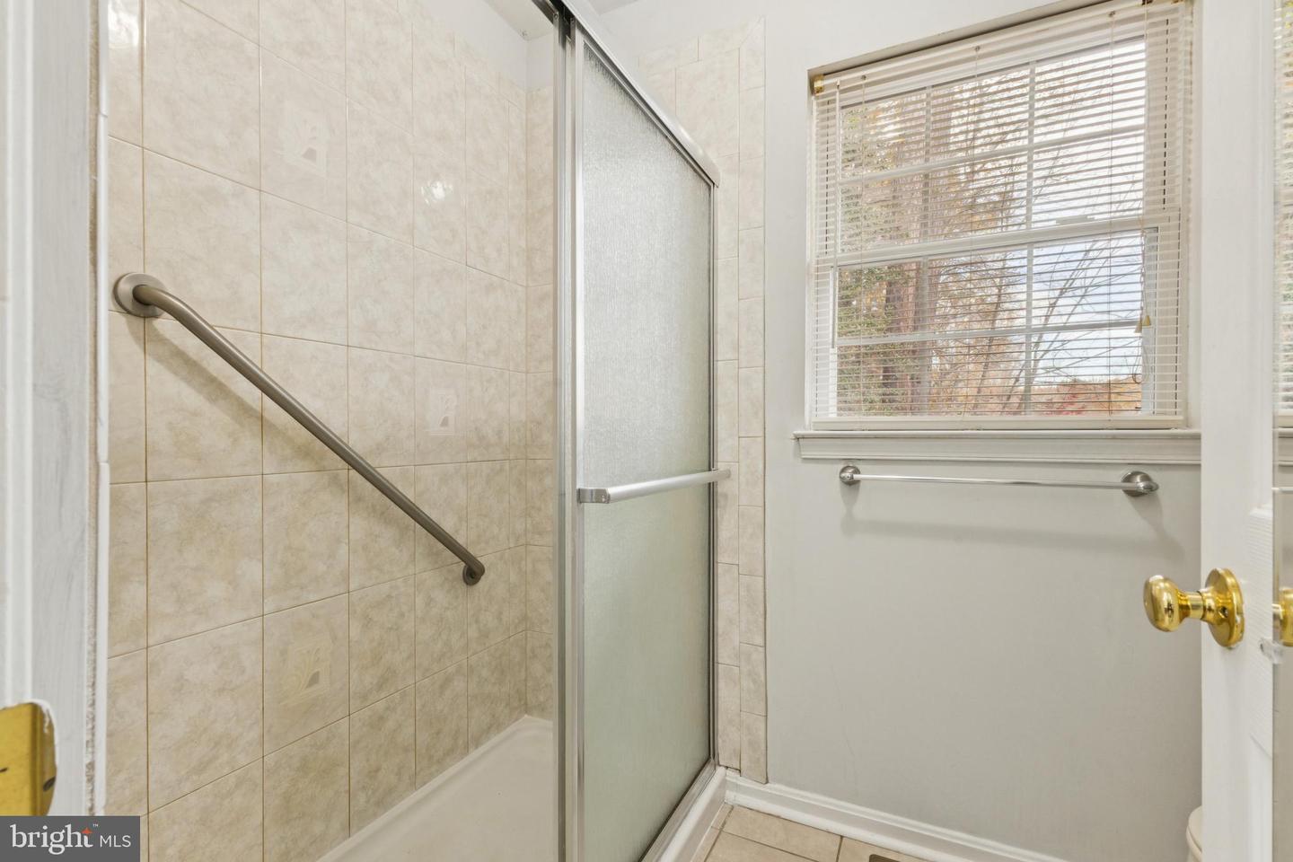 4 CHESTNUT LN, STAFFORD, Virginia 22556, 4 Bedrooms Bedrooms, ,3 BathroomsBathrooms,Residential,For sale,4 CHESTNUT LN,VAST2044052 MLS # VAST2044052