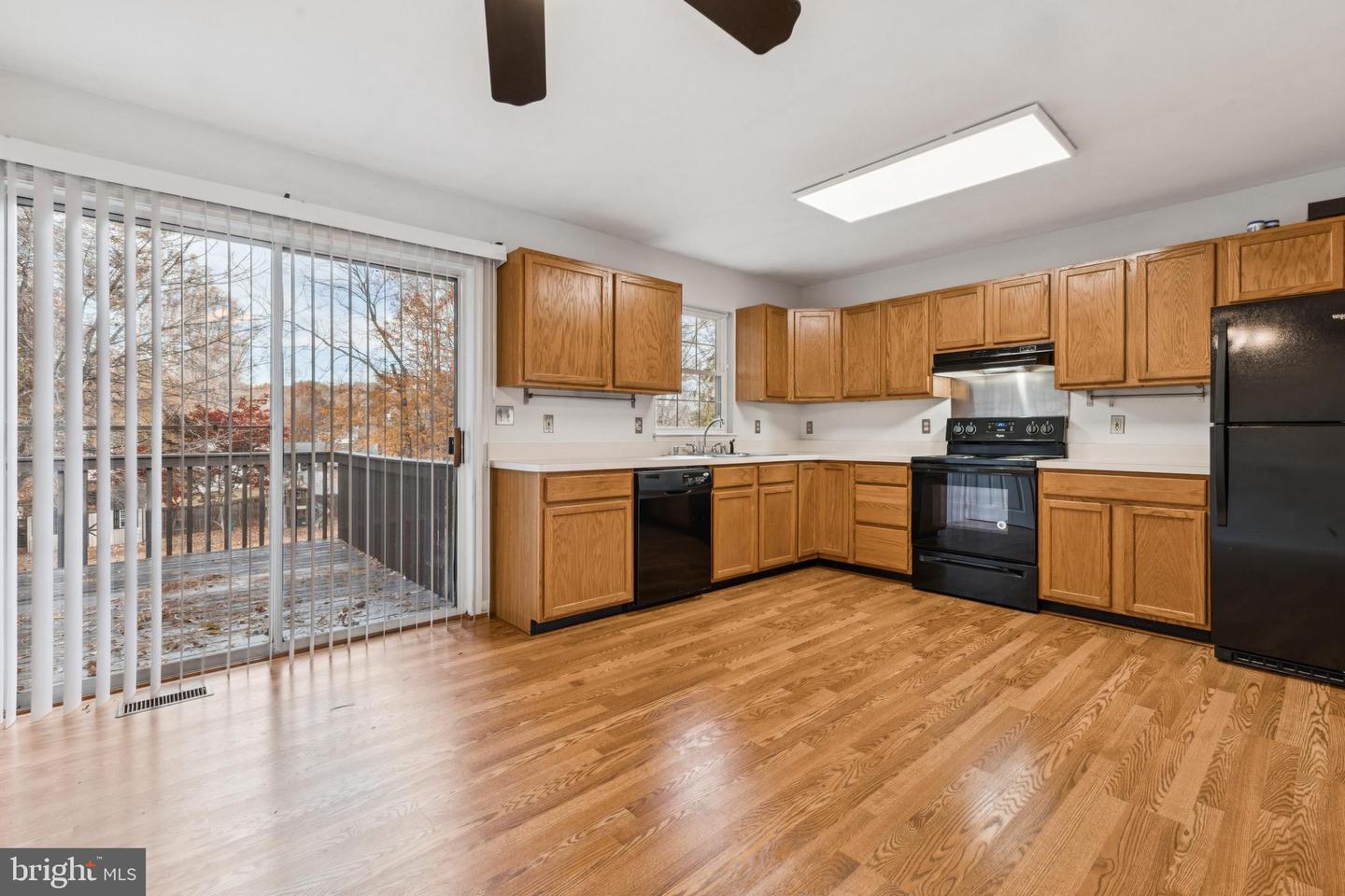 4 CHESTNUT LN, STAFFORD, Virginia 22556, 4 Bedrooms Bedrooms, ,3 BathroomsBathrooms,Residential,For sale,4 CHESTNUT LN,VAST2044052 MLS # VAST2044052