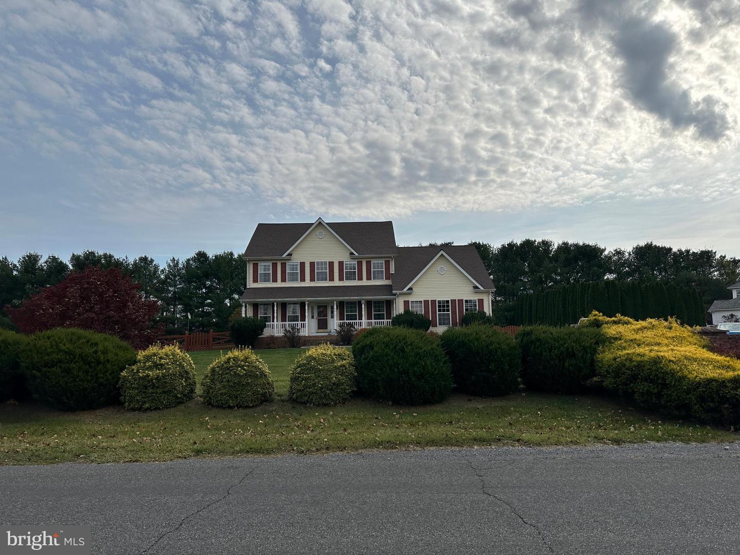 201 VISTA LN, WHITE POST, Virginia 22663, 4 Bedrooms Bedrooms, 8 Rooms Rooms,2 BathroomsBathrooms,Residential,For sale,201 VISTA LN,VACL2006206 MLS # VACL2006206