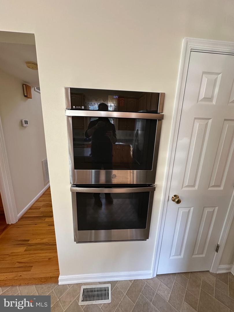 201 VISTA LN, WHITE POST, Virginia 22663, 4 Bedrooms Bedrooms, 8 Rooms Rooms,2 BathroomsBathrooms,Residential,For sale,201 VISTA LN,VACL2006206 MLS # VACL2006206