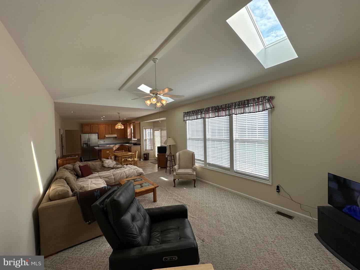 201 VISTA LN, WHITE POST, Virginia 22663, 4 Bedrooms Bedrooms, 8 Rooms Rooms,2 BathroomsBathrooms,Residential,For sale,201 VISTA LN,VACL2006206 MLS # VACL2006206