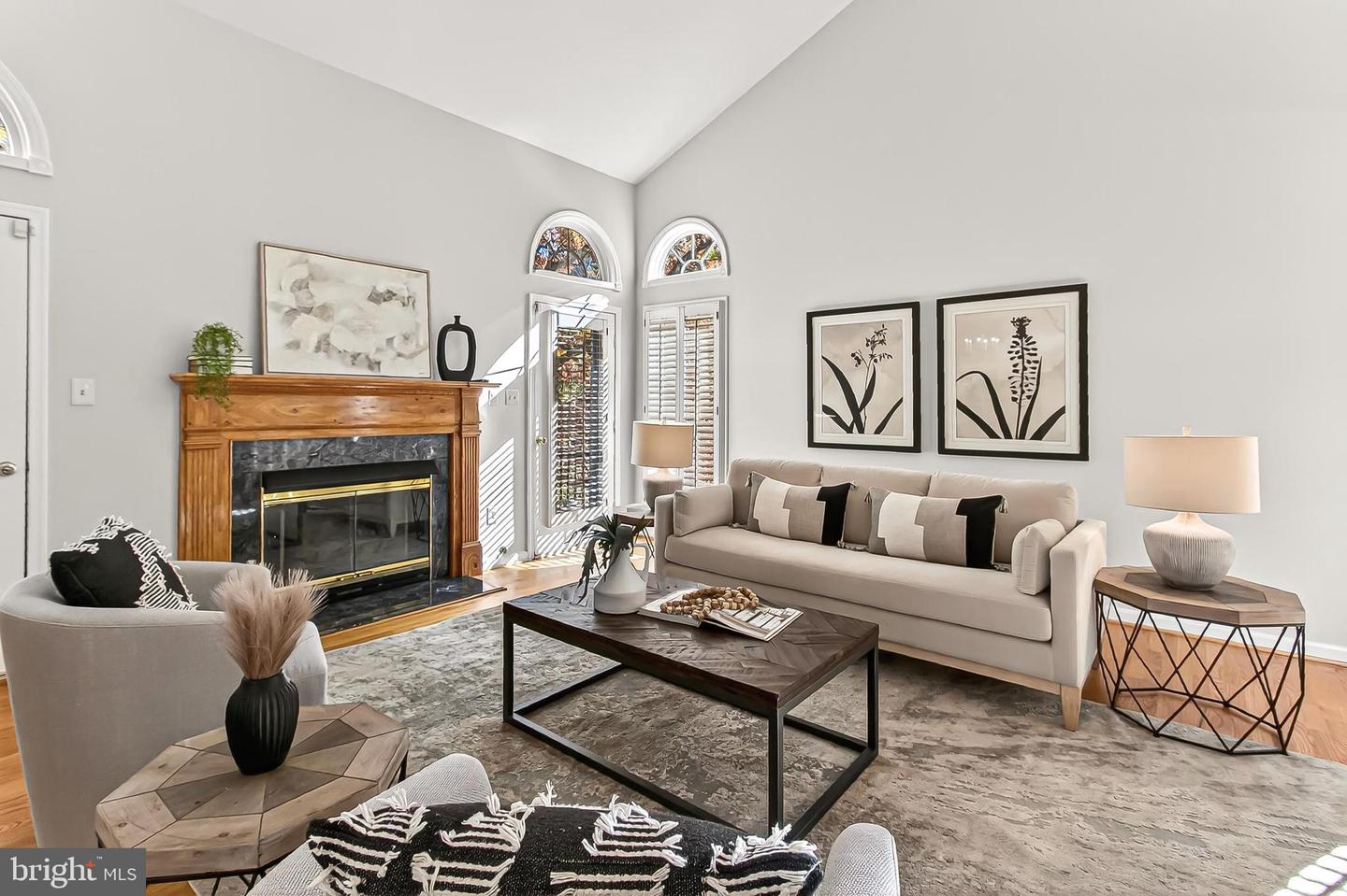 7526 WALNUT HILL LN, FALLS CHURCH, Virginia 22042, 4 Bedrooms Bedrooms, ,4 BathroomsBathrooms,Residential,For sale,7526 WALNUT HILL LN,VAFX2278044 MLS # VAFX2278044 7526 WALNUT HILL LN, FALLS CHURCH, Virginia 22042, 4 Bedrooms Bedrooms, ,4 BathroomsBathrooms,Residential,For sale,7526 WALNUT HILL LN,VAFX2278044 MLS # VAFX2278044