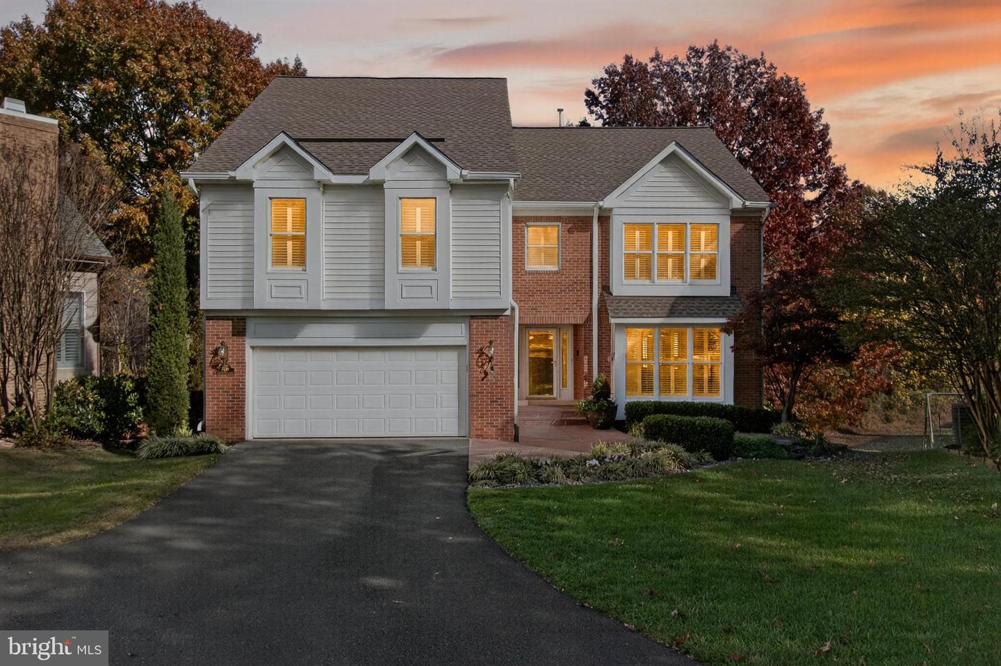 7526 WALNUT HILL LN, FALLS CHURCH, Virginia 22042, 4 Bedrooms Bedrooms, ,4 BathroomsBathrooms,Residential,For sale,7526 WALNUT HILL LN,VAFX2278044 MLS # VAFX2278044 7526 WALNUT HILL LN, FALLS CHURCH, Virginia 22042, 4 Bedrooms Bedrooms, ,4 BathroomsBathrooms,Residential,For sale,7526 WALNUT HILL LN,VAFX2278044 MLS # VAFX2278044