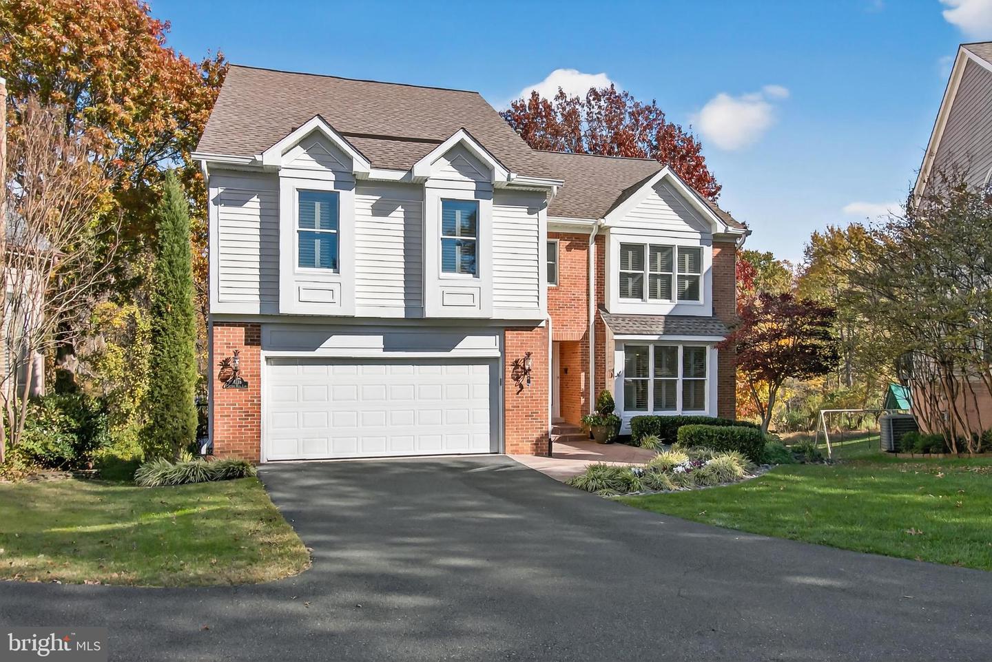 7526 WALNUT HILL LN, FALLS CHURCH, Virginia 22042, 4 Bedrooms Bedrooms, ,4 BathroomsBathrooms,Residential,For sale,7526 WALNUT HILL LN,VAFX2278044 MLS # VAFX2278044 7526 WALNUT HILL LN, FALLS CHURCH, Virginia 22042, 4 Bedrooms Bedrooms, ,4 BathroomsBathrooms,Residential,For sale,7526 WALNUT HILL LN,VAFX2278044 MLS # VAFX2278044