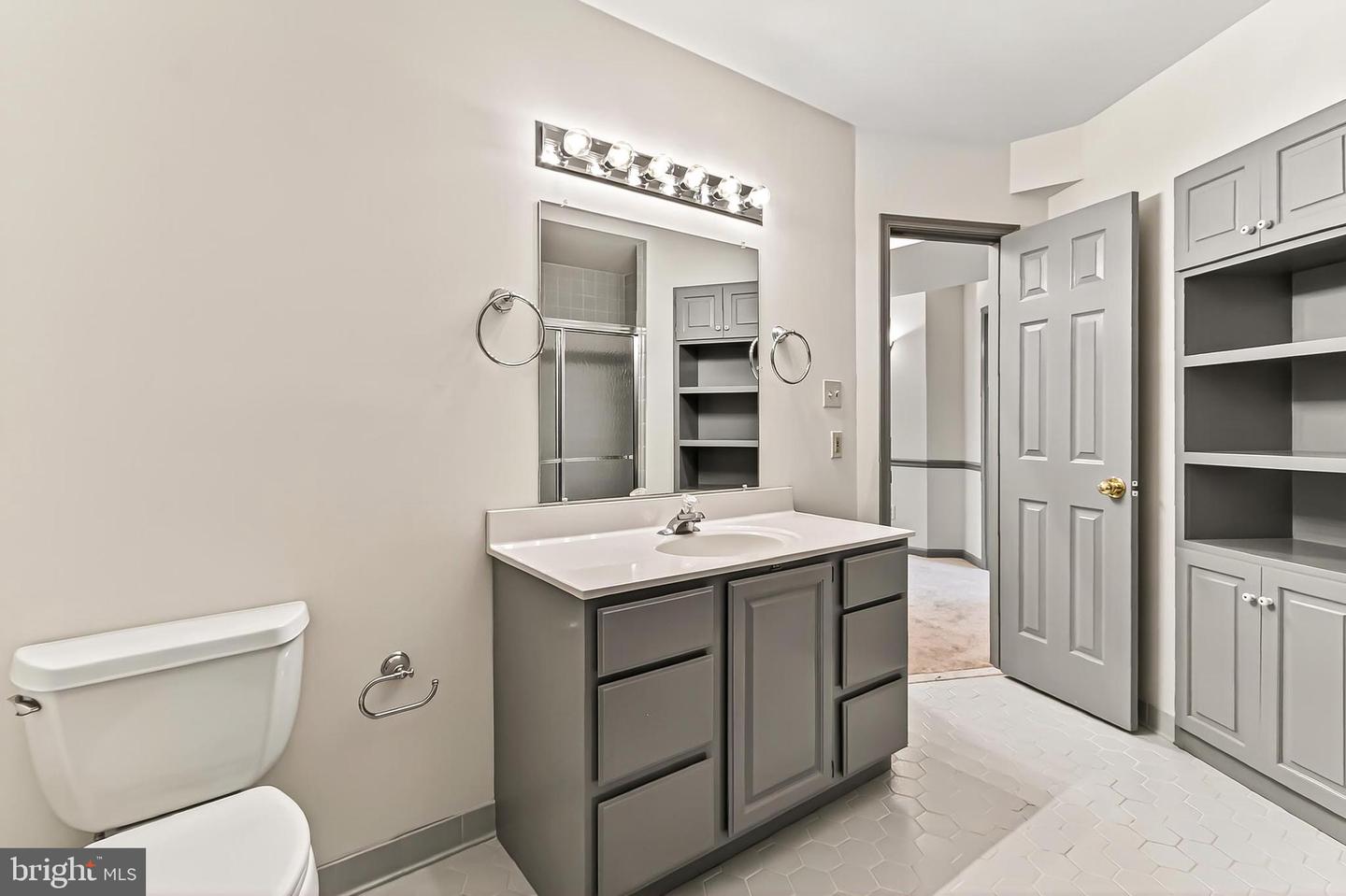 7526 WALNUT HILL LN, FALLS CHURCH, Virginia 22042, 4 Bedrooms Bedrooms, ,4 BathroomsBathrooms,Residential,For sale,7526 WALNUT HILL LN,VAFX2278044 MLS # VAFX2278044 7526 WALNUT HILL LN, FALLS CHURCH, Virginia 22042, 4 Bedrooms Bedrooms, ,4 BathroomsBathrooms,Residential,For sale,7526 WALNUT HILL LN,VAFX2278044 MLS # VAFX2278044