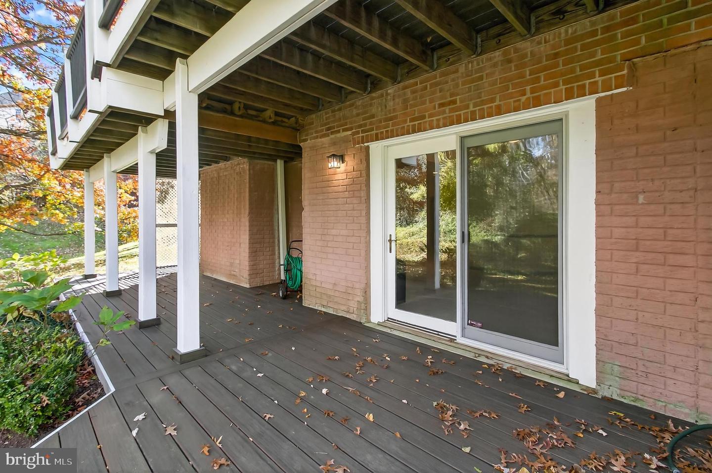 7526 WALNUT HILL LN, FALLS CHURCH, Virginia 22042, 4 Bedrooms Bedrooms, ,4 BathroomsBathrooms,Residential,For sale,7526 WALNUT HILL LN,VAFX2278044 MLS # VAFX2278044 7526 WALNUT HILL LN, FALLS CHURCH, Virginia 22042, 4 Bedrooms Bedrooms, ,4 BathroomsBathrooms,Residential,For sale,7526 WALNUT HILL LN,VAFX2278044 MLS # VAFX2278044