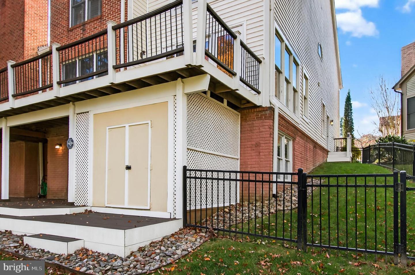 7526 WALNUT HILL LN, FALLS CHURCH, Virginia 22042, 4 Bedrooms Bedrooms, ,4 BathroomsBathrooms,Residential,For sale,7526 WALNUT HILL LN,VAFX2278044 MLS # VAFX2278044 7526 WALNUT HILL LN, FALLS CHURCH, Virginia 22042, 4 Bedrooms Bedrooms, ,4 BathroomsBathrooms,Residential,For sale,7526 WALNUT HILL LN,VAFX2278044 MLS # VAFX2278044