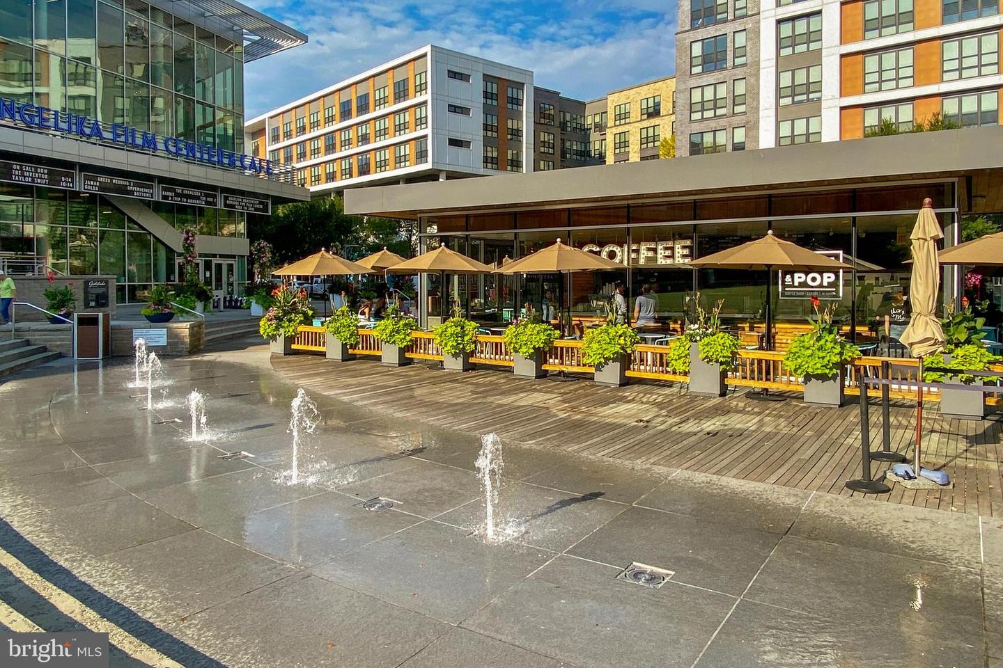 7526 WALNUT HILL LN, FALLS CHURCH, Virginia 22042, 4 Bedrooms Bedrooms, ,4 BathroomsBathrooms,Residential,For sale,7526 WALNUT HILL LN,VAFX2278044 MLS # VAFX2278044 7526 WALNUT HILL LN, FALLS CHURCH, Virginia 22042, 4 Bedrooms Bedrooms, ,4 BathroomsBathrooms,Residential,For sale,7526 WALNUT HILL LN,VAFX2278044 MLS # VAFX2278044