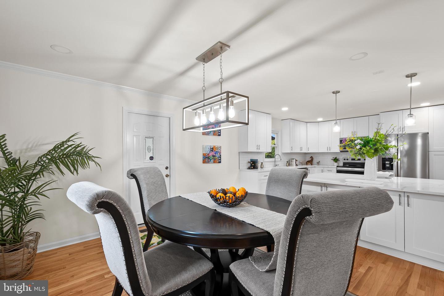 7409 RANGE RD, ALEXANDRIA, Virginia 22306, 4 Bedrooms Bedrooms, ,3 BathroomsBathrooms,Residential,For sale,7409 RANGE RD,VAFX2278084 MLS # VAFX2278084 7409 RANGE RD, ALEXANDRIA, Virginia 22306, 4 Bedrooms Bedrooms, ,3 BathroomsBathrooms,Residential,For sale,7409 RANGE RD,VAFX2278084 MLS # VAFX2278084