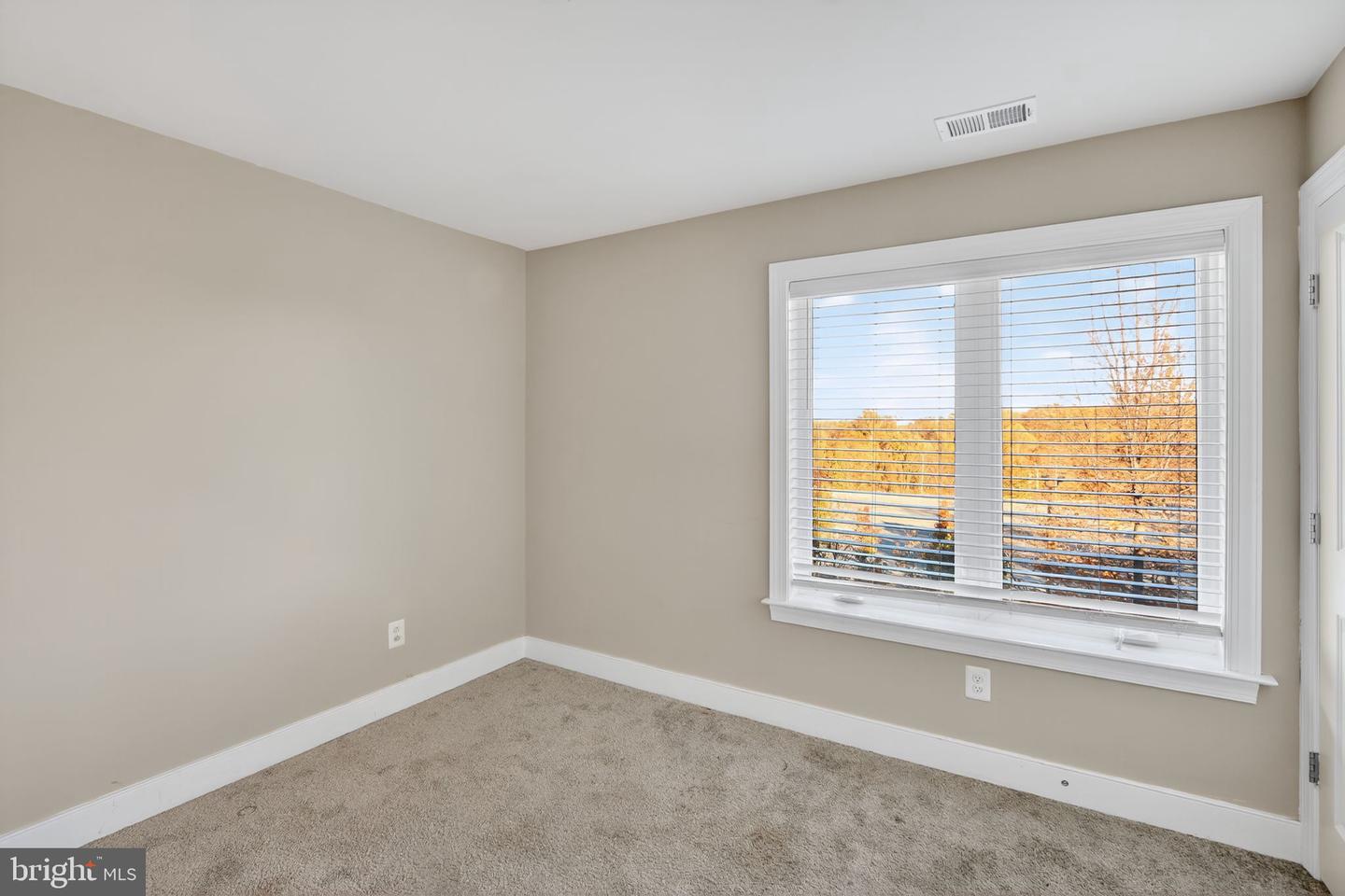 1322 RAIL STOP DR, WOODBRIDGE, Virginia 22191, 3 Bedrooms Bedrooms, ,3 BathroomsBathrooms,Residential,For sale,1322 RAIL STOP DR,VAPW2107396 MLS # VAPW2107396