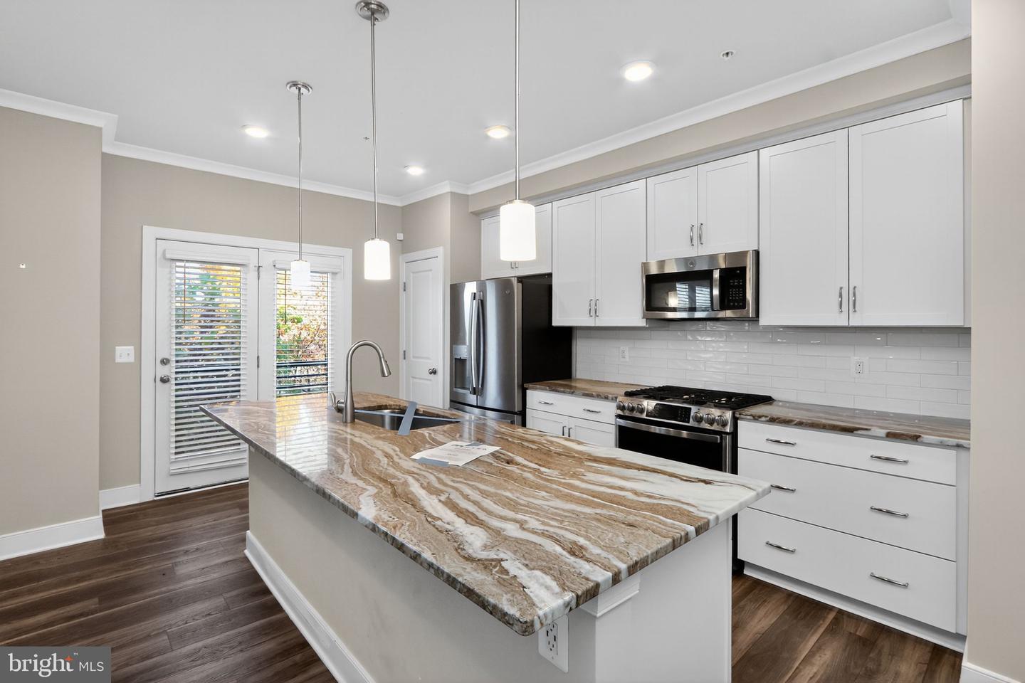 1322 RAIL STOP DR, WOODBRIDGE, Virginia 22191, 3 Bedrooms Bedrooms, ,3 BathroomsBathrooms,Residential,For sale,1322 RAIL STOP DR,VAPW2107396 MLS # VAPW2107396