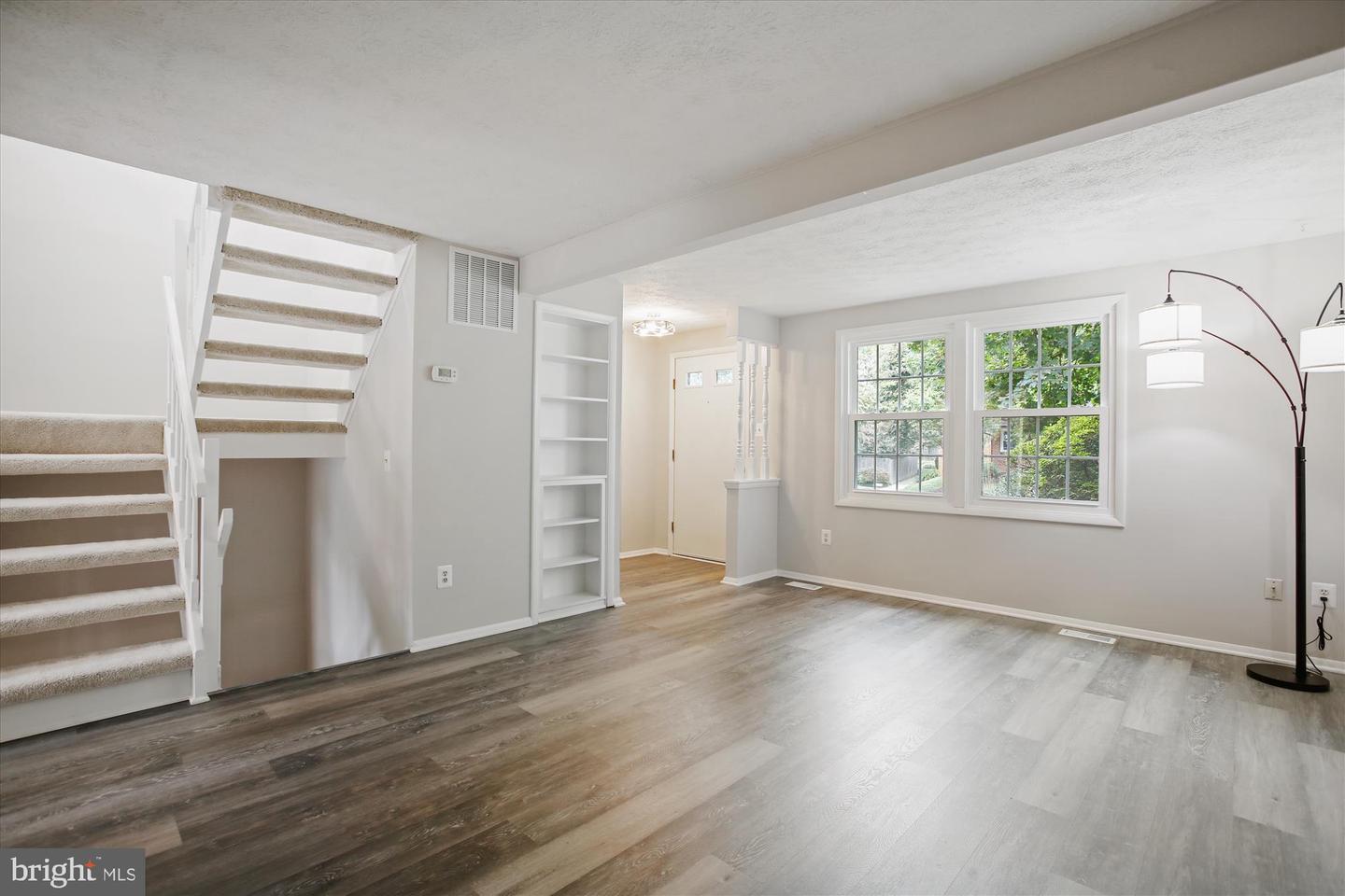 209 S VIRGINIA AVE, FALLS CHURCH, Virginia 22046, 3 Bedrooms Bedrooms, ,2 BathroomsBathrooms,Residential,For sale,209 S VIRGINIA AVE,VAFA2003424 MLS # VAFA2003424 209 S VIRGINIA AVE, FALLS CHURCH, Virginia 22046, 3 Bedrooms Bedrooms, ,2 BathroomsBathrooms,Residential,For sale,209 S VIRGINIA AVE,VAFA2003424 MLS # VAFA2003424