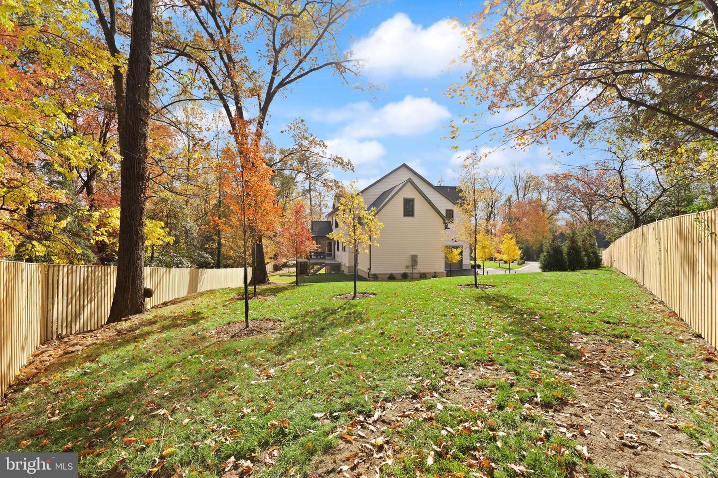 2107 ELLIOTT AVE, MCLEAN, Virginia 22101, 5 Bedrooms Bedrooms, ,5 BathroomsBathrooms,Residential,For sale,2107 ELLIOTT AVE,VAFX2278138 MLS # VAFX2278138