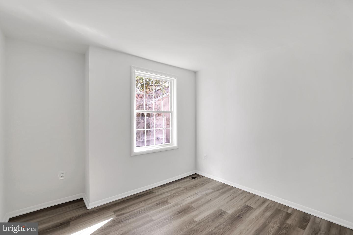 2914 MONTAUK CT, FALLS CHURCH, Virginia 22042, 4 Bedrooms Bedrooms, ,2 BathroomsBathrooms,Residential,For sale,2914 MONTAUK CT,VAFX2278142 MLS # VAFX2278142 2914 MONTAUK CT, FALLS CHURCH, Virginia 22042, 4 Bedrooms Bedrooms, ,2 BathroomsBathrooms,Residential,For sale,2914 MONTAUK CT,VAFX2278142 MLS # VAFX2278142