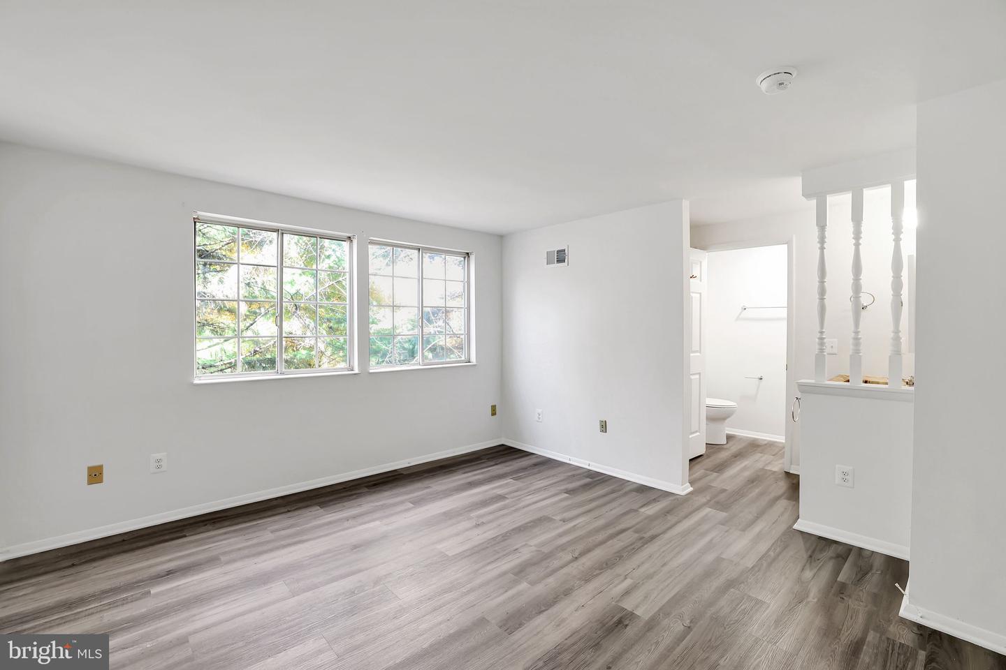 2914 MONTAUK CT, FALLS CHURCH, Virginia 22042, 4 Bedrooms Bedrooms, ,2 BathroomsBathrooms,Residential,For sale,2914 MONTAUK CT,VAFX2278142 MLS # VAFX2278142 2914 MONTAUK CT, FALLS CHURCH, Virginia 22042, 4 Bedrooms Bedrooms, ,2 BathroomsBathrooms,Residential,For sale,2914 MONTAUK CT,VAFX2278142 MLS # VAFX2278142