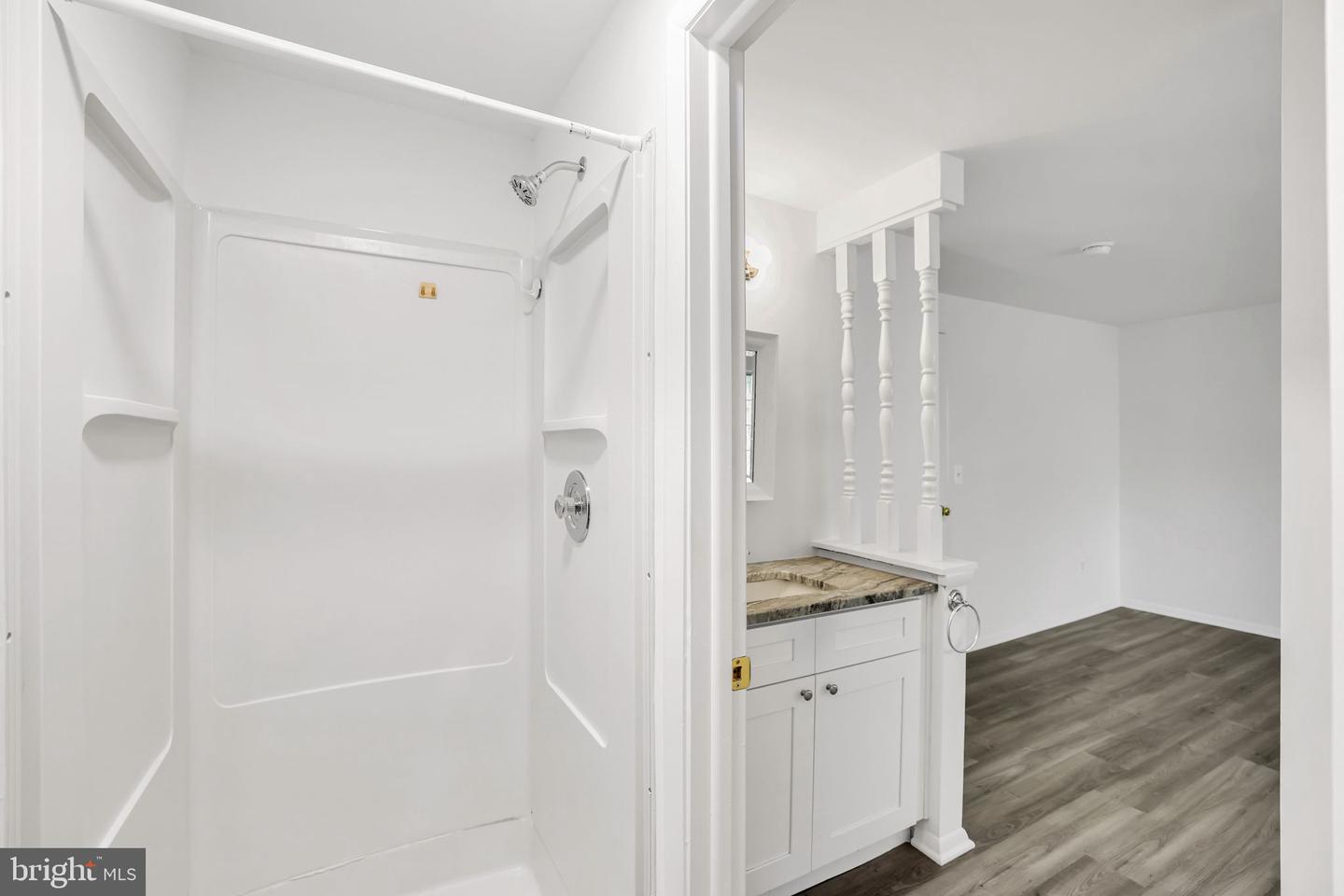 2914 MONTAUK CT, FALLS CHURCH, Virginia 22042, 4 Bedrooms Bedrooms, ,2 BathroomsBathrooms,Residential,For sale,2914 MONTAUK CT,VAFX2278142 MLS # VAFX2278142 2914 MONTAUK CT, FALLS CHURCH, Virginia 22042, 4 Bedrooms Bedrooms, ,2 BathroomsBathrooms,Residential,For sale,2914 MONTAUK CT,VAFX2278142 MLS # VAFX2278142