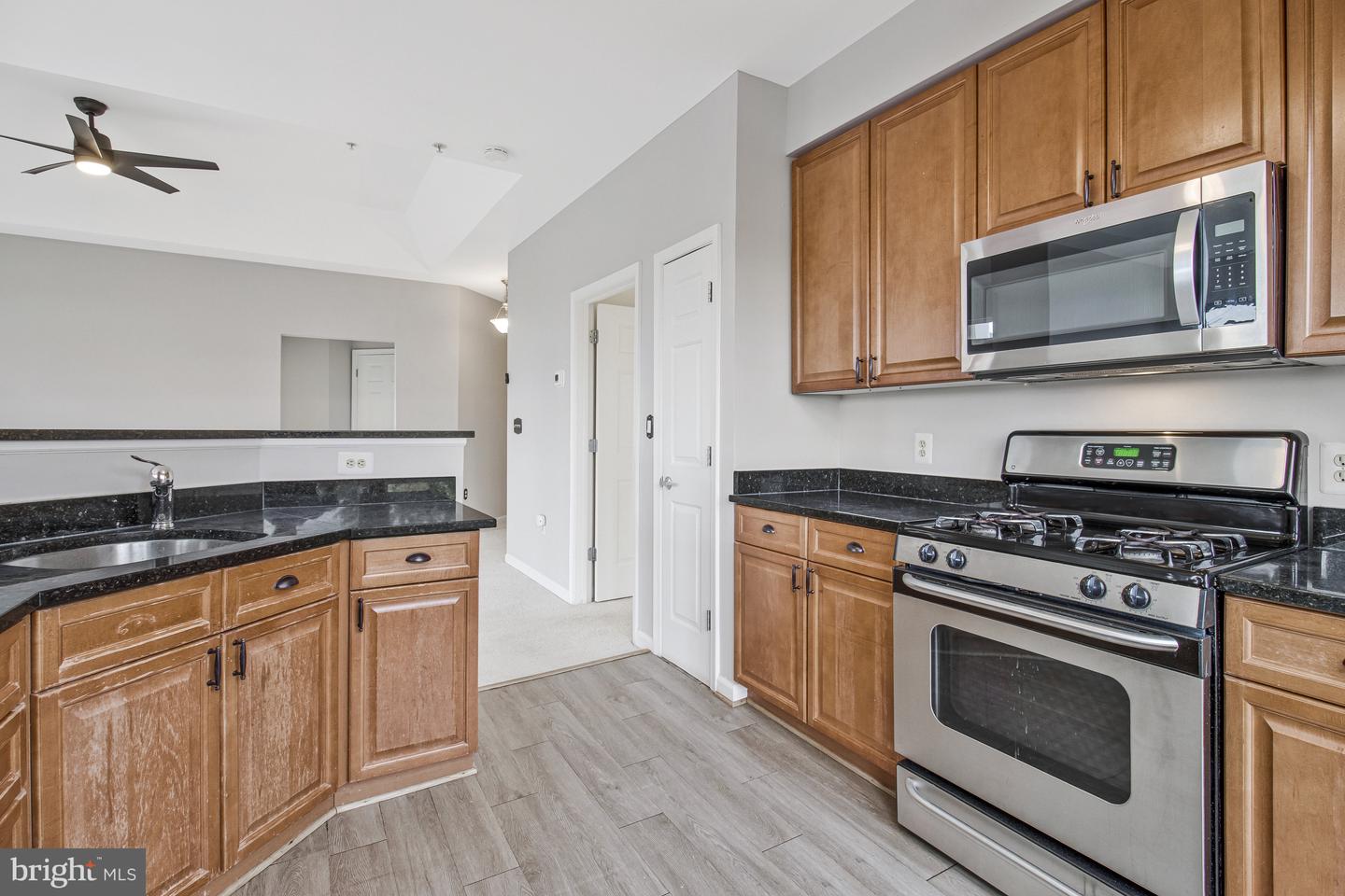 801 S GREENBRIER ST #412, ARLINGTON, Virginia 22204, 2 Bedrooms Bedrooms, ,2 BathroomsBathrooms,Residential,For sale,801 S GREENBRIER ST #412,VAAR2065790 MLS # VAAR2065790 801 S GREENBRIER ST #412, ARLINGTON, Virginia 22204, 2 Bedrooms Bedrooms, ,2 BathroomsBathrooms,Residential,For sale,801 S GREENBRIER ST #412,VAAR2065790 MLS # VAAR2065790