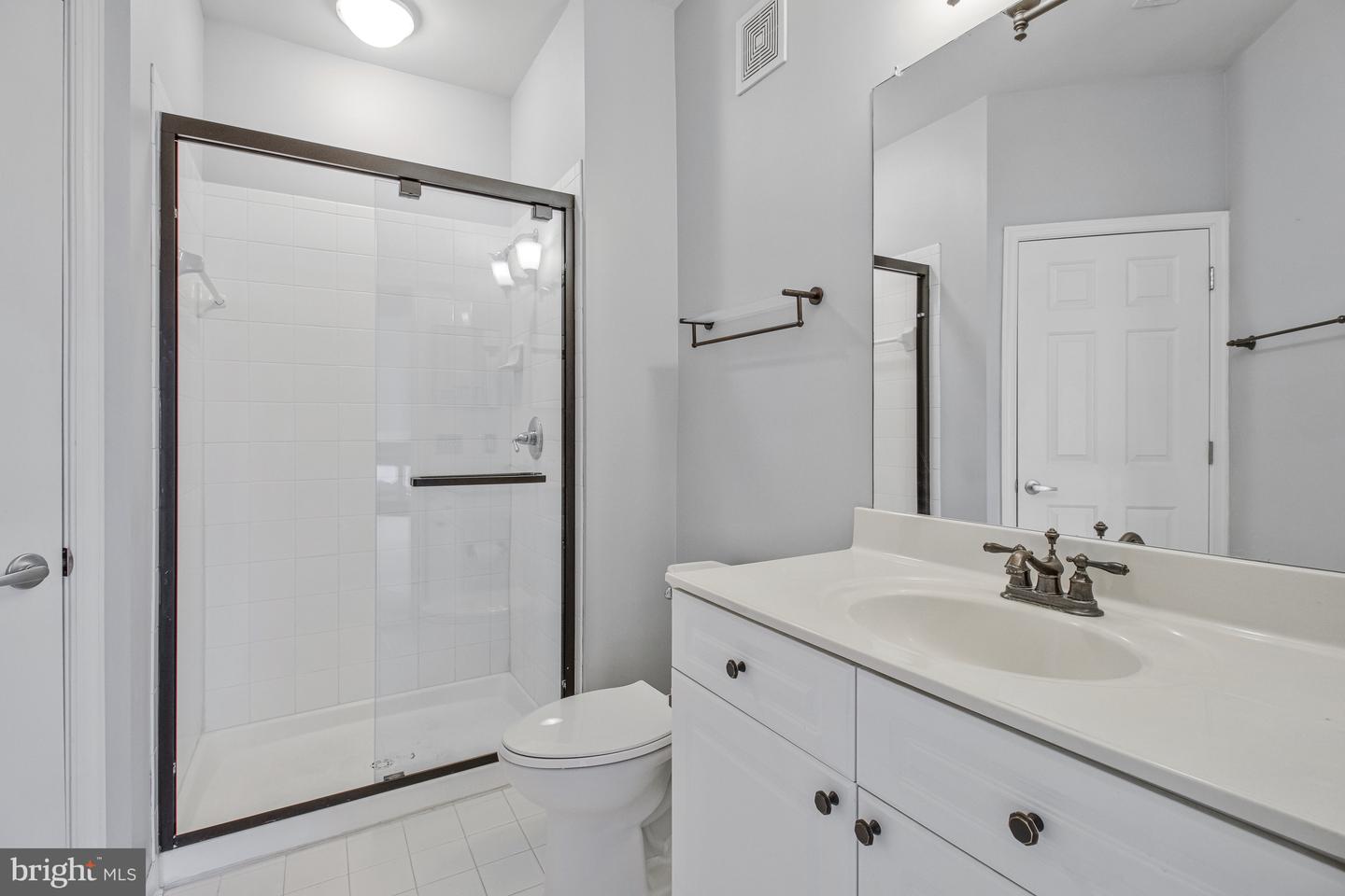 801 S GREENBRIER ST #412, ARLINGTON, Virginia 22204, 2 Bedrooms Bedrooms, ,2 BathroomsBathrooms,Residential,For sale,801 S GREENBRIER ST #412,VAAR2065790 MLS # VAAR2065790 801 S GREENBRIER ST #412, ARLINGTON, Virginia 22204, 2 Bedrooms Bedrooms, ,2 BathroomsBathrooms,Residential,For sale,801 S GREENBRIER ST #412,VAAR2065790 MLS # VAAR2065790