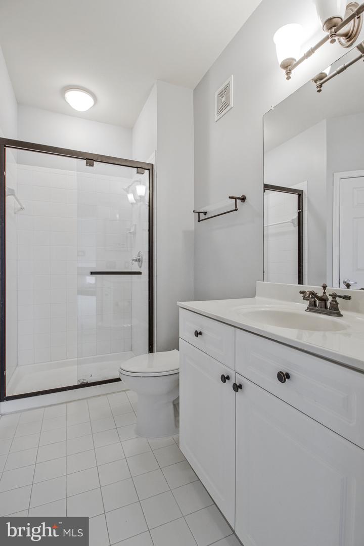 801 S GREENBRIER ST #412, ARLINGTON, Virginia 22204, 2 Bedrooms Bedrooms, ,2 BathroomsBathrooms,Residential,For sale,801 S GREENBRIER ST #412,VAAR2065790 MLS # VAAR2065790 801 S GREENBRIER ST #412, ARLINGTON, Virginia 22204, 2 Bedrooms Bedrooms, ,2 BathroomsBathrooms,Residential,For sale,801 S GREENBRIER ST #412,VAAR2065790 MLS # VAAR2065790