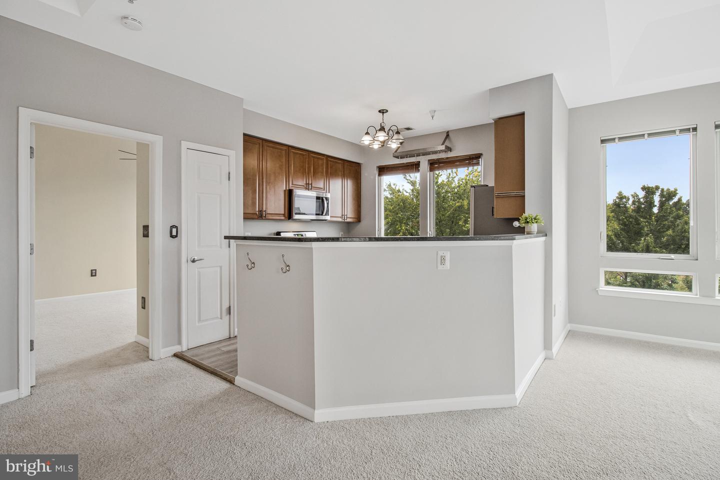 801 S GREENBRIER ST #412, ARLINGTON, Virginia 22204, 2 Bedrooms Bedrooms, ,2 BathroomsBathrooms,Residential,For sale,801 S GREENBRIER ST #412,VAAR2065790 MLS # VAAR2065790 801 S GREENBRIER ST #412, ARLINGTON, Virginia 22204, 2 Bedrooms Bedrooms, ,2 BathroomsBathrooms,Residential,For sale,801 S GREENBRIER ST #412,VAAR2065790 MLS # VAAR2065790