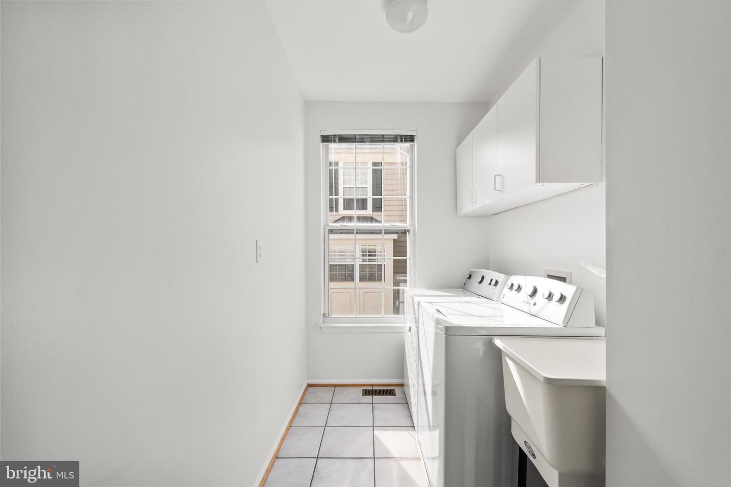 6325 ALDERMAN DR, ALEXANDRIA, Virginia 22315, 4 Bedrooms Bedrooms, 16 Rooms Rooms,3 BathroomsBathrooms,Residential,For sale,6325 ALDERMAN DR,VAFX2278154 MLS # VAFX2278154 6325 ALDERMAN DR, ALEXANDRIA, Virginia 22315, 4 Bedrooms Bedrooms, 16 Rooms Rooms,3 BathroomsBathrooms,Residential,For sale,6325 ALDERMAN DR,VAFX2278154 MLS # VAFX2278154