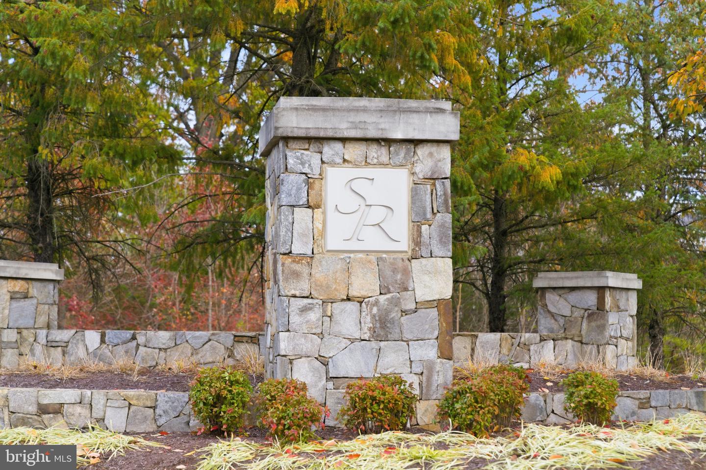 42643 HOMEFRONT TER, CHANTILLY, Virginia 20152, 3 Bedrooms Bedrooms, 3 Rooms Rooms,3 BathroomsBathrooms,Residential,For sale,42643 HOMEFRONT TER,VALO2110710 MLS # VALO2110710