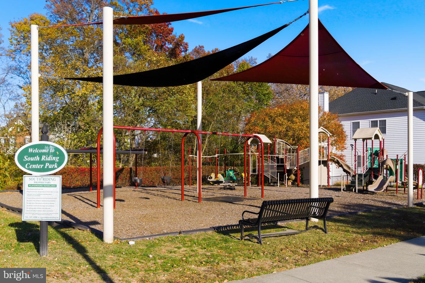 42643 HOMEFRONT TER, CHANTILLY, Virginia 20152, 3 Bedrooms Bedrooms, 3 Rooms Rooms,3 BathroomsBathrooms,Residential,For sale,42643 HOMEFRONT TER,VALO2110710 MLS # VALO2110710