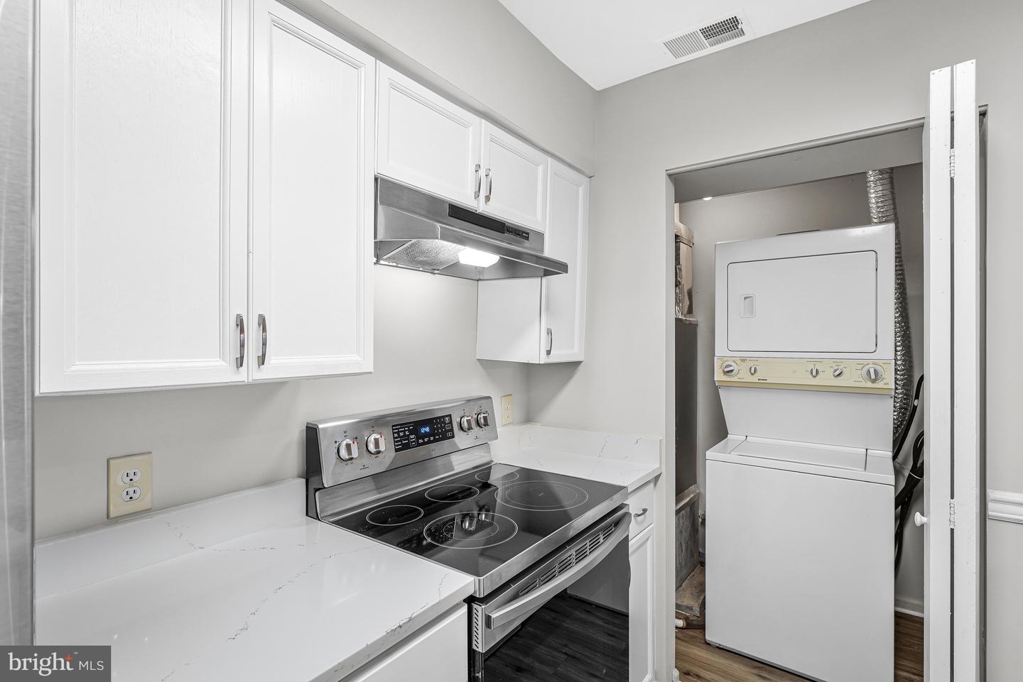 11142 BEAVER TRAIL CT, RESTON, Virginia 20191, 1 Bedroom Bedrooms, ,1 BathroomBathrooms,Residential,For sale,11142 BEAVER TRAIL CT,VAFX2278168 MLS # VAFX2278168 11142 BEAVER TRAIL CT, RESTON, Virginia 20191, 1 Bedroom Bedrooms, ,1 BathroomBathrooms,Residential,For sale,11142 BEAVER TRAIL CT,VAFX2278168 MLS # VAFX2278168