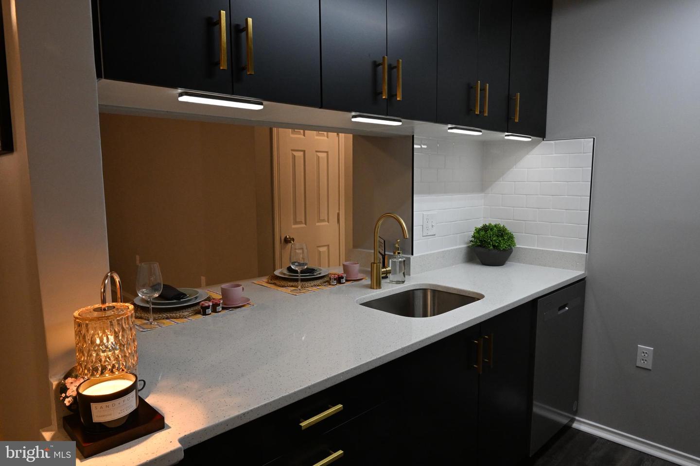 20965 TIMBER RIDGE TER #304, ASHBURN, Virginia 20147, 1 Bedroom Bedrooms, ,1 BathroomBathrooms,Residential,For sale,20965 TIMBER RIDGE TER #304,VALO2110746 MLS # VALO2110746 20965 TIMBER RIDGE TER #304, ASHBURN, Virginia 20147, 1 Bedroom Bedrooms, ,1 BathroomBathrooms,Residential,For sale,20965 TIMBER RIDGE TER #304,VALO2110746 MLS # VALO2110746