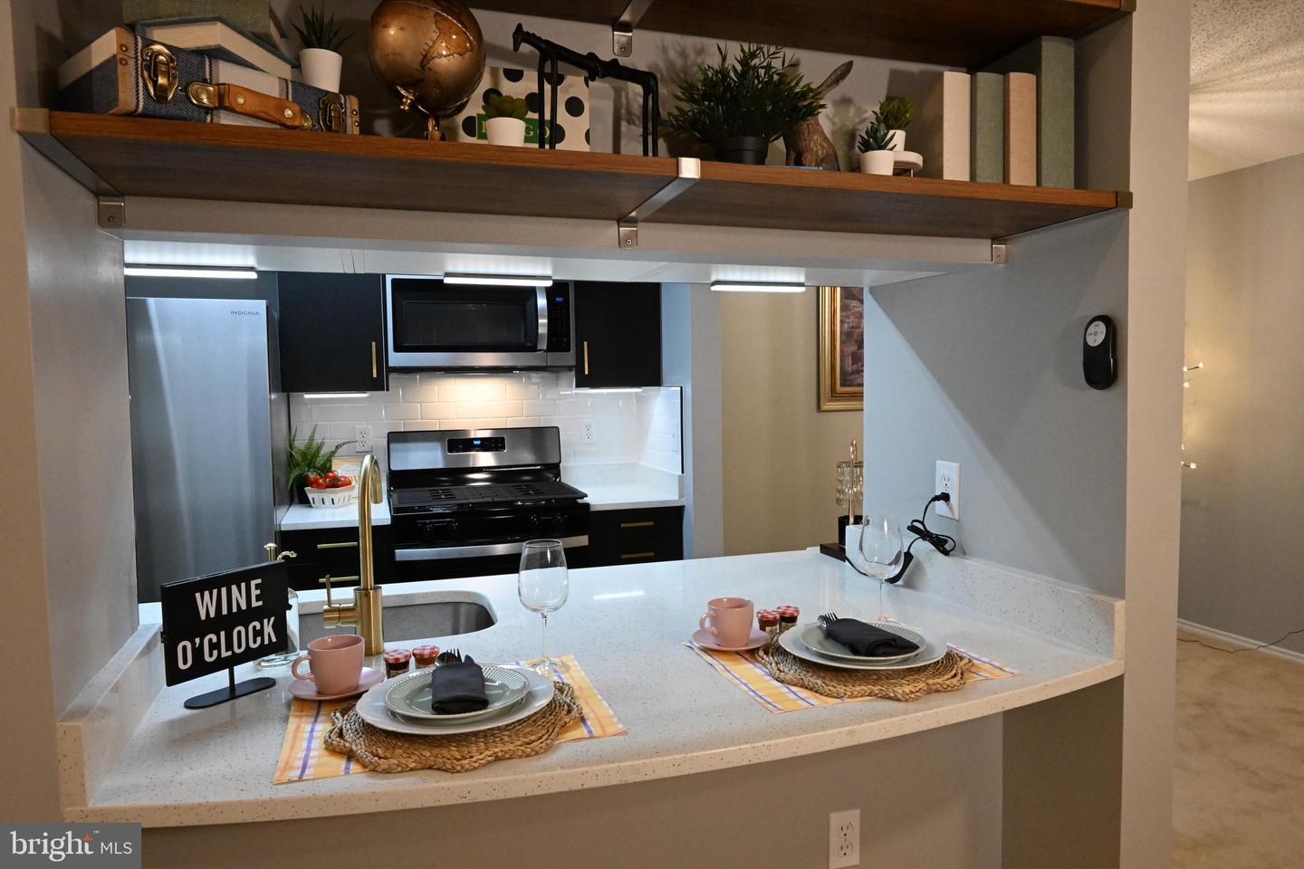 20965 TIMBER RIDGE TER #304, ASHBURN, Virginia 20147, 1 Bedroom Bedrooms, ,1 BathroomBathrooms,Residential,For sale,20965 TIMBER RIDGE TER #304,VALO2110746 MLS # VALO2110746 20965 TIMBER RIDGE TER #304, ASHBURN, Virginia 20147, 1 Bedroom Bedrooms, ,1 BathroomBathrooms,Residential,For sale,20965 TIMBER RIDGE TER #304,VALO2110746 MLS # VALO2110746