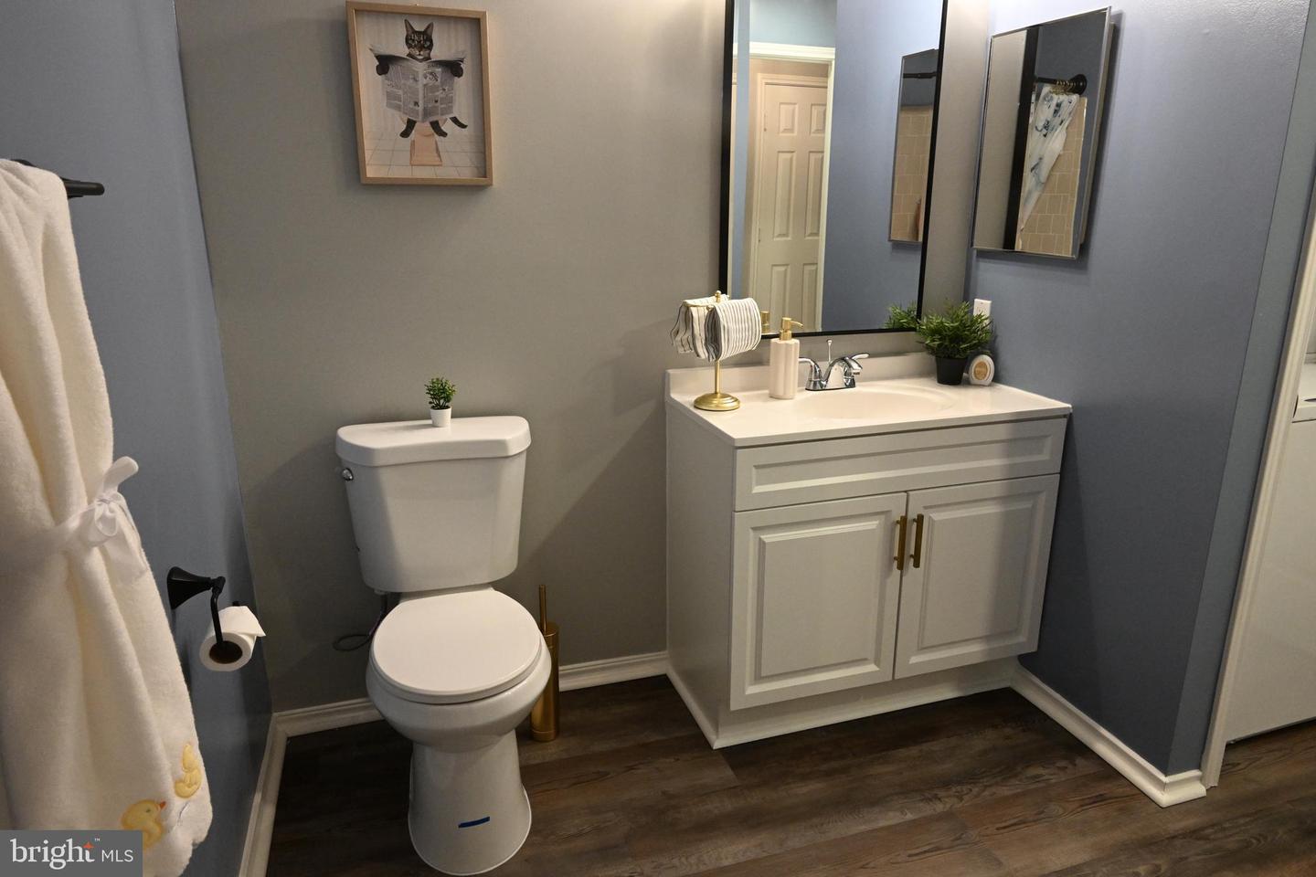 20965 TIMBER RIDGE TER #304, ASHBURN, Virginia 20147, 1 Bedroom Bedrooms, ,1 BathroomBathrooms,Residential,For sale,20965 TIMBER RIDGE TER #304,VALO2110746 MLS # VALO2110746 20965 TIMBER RIDGE TER #304, ASHBURN, Virginia 20147, 1 Bedroom Bedrooms, ,1 BathroomBathrooms,Residential,For sale,20965 TIMBER RIDGE TER #304,VALO2110746 MLS # VALO2110746