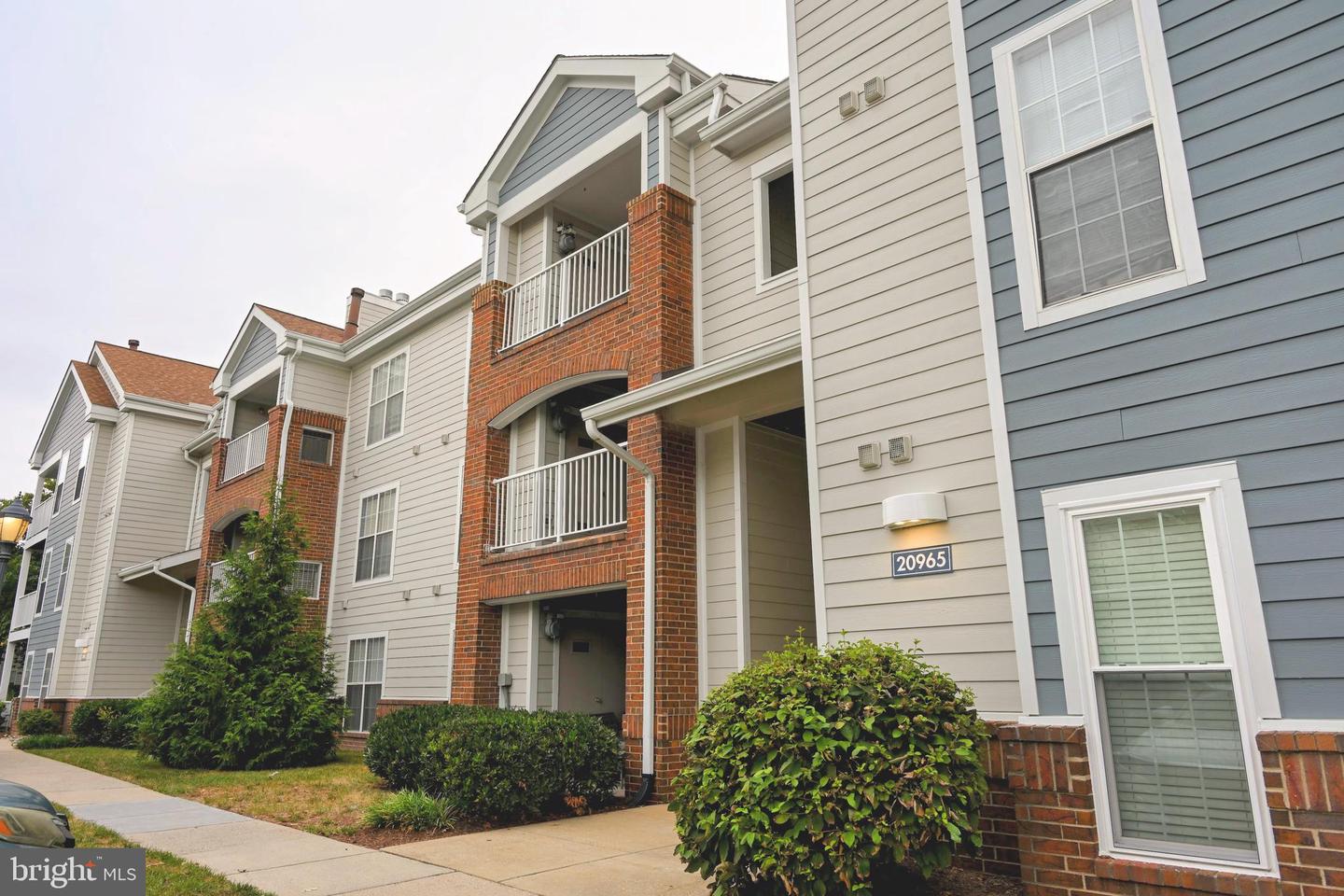 20965 TIMBER RIDGE TER #304, ASHBURN, Virginia 20147, 1 Bedroom Bedrooms, ,1 BathroomBathrooms,Residential,For sale,20965 TIMBER RIDGE TER #304,VALO2110746 MLS # VALO2110746 20965 TIMBER RIDGE TER #304, ASHBURN, Virginia 20147, 1 Bedroom Bedrooms, ,1 BathroomBathrooms,Residential,For sale,20965 TIMBER RIDGE TER #304,VALO2110746 MLS # VALO2110746