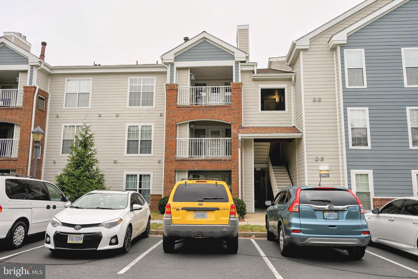 20965 TIMBER RIDGE TER #304, ASHBURN, Virginia 20147, 1 Bedroom Bedrooms, ,1 BathroomBathrooms,Residential,For sale,20965 TIMBER RIDGE TER #304,VALO2110746 MLS # VALO2110746 20965 TIMBER RIDGE TER #304, ASHBURN, Virginia 20147, 1 Bedroom Bedrooms, ,1 BathroomBathrooms,Residential,For sale,20965 TIMBER RIDGE TER #304,VALO2110746 MLS # VALO2110746