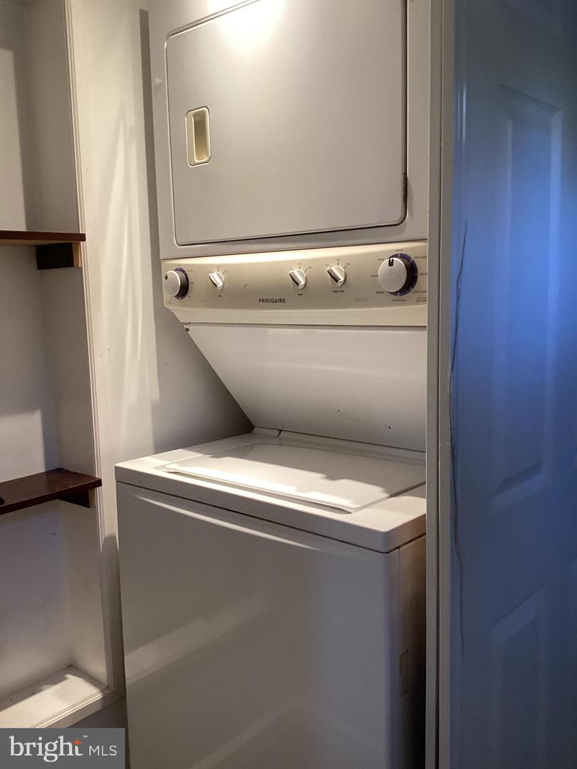 7800 TAYLOE DR #95, MANASSAS, Virginia 20112, 3 Bedrooms Bedrooms, ,1 BathroomBathrooms,Residential,For sale,7800 TAYLOE DR #95,VAPW2107448 MLS # VAPW2107448