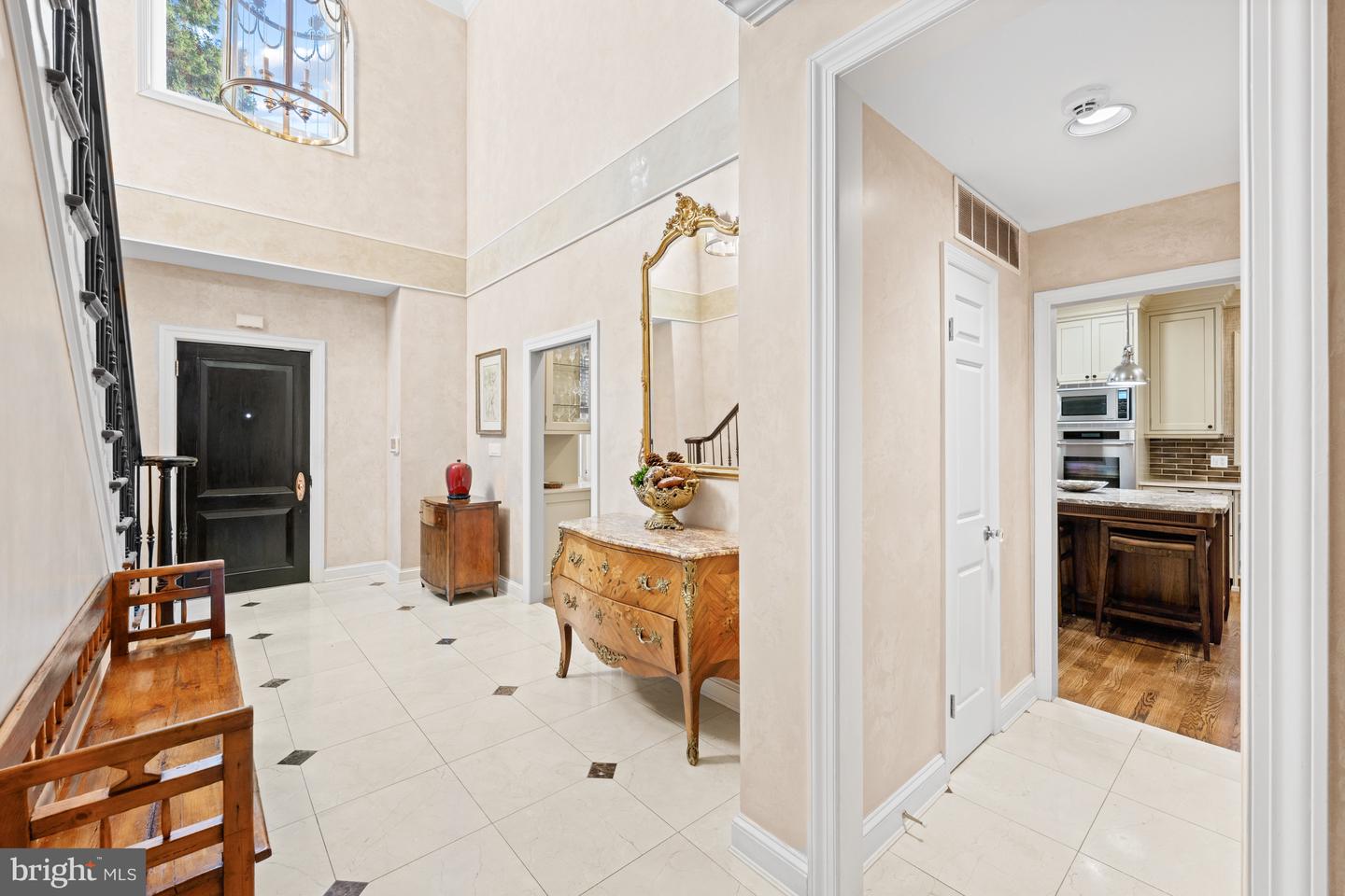 4616 FOXHALL CRES NW, WASHINGTON, District Of Columbia 20007, 4 Bedrooms Bedrooms, ,5 BathroomsBathrooms,Residential,For sale,4616 FOXHALL CRES NW,DCDC2230828 MLS # DCDC2230828