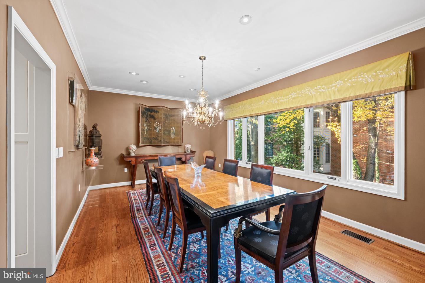 4616 FOXHALL CRES NW, WASHINGTON, District Of Columbia 20007, 4 Bedrooms Bedrooms, ,5 BathroomsBathrooms,Residential,For sale,4616 FOXHALL CRES NW,DCDC2230828 MLS # DCDC2230828