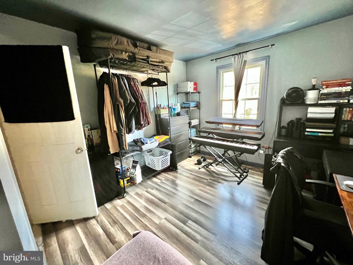 10244 WINGED ELM CIR, MANASSAS, Virginia 20110, 4 Bedrooms Bedrooms, 14 Rooms Rooms,3 BathroomsBathrooms,Residential,For sale,10244 WINGED ELM CIR,VAPW2107458 MLS # VAPW2107458