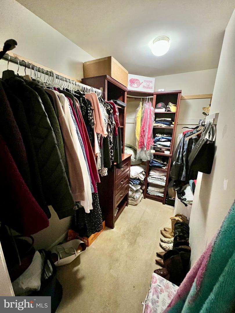 10244 WINGED ELM CIR, MANASSAS, Virginia 20110, 4 Bedrooms Bedrooms, 14 Rooms Rooms,3 BathroomsBathrooms,Residential,For sale,10244 WINGED ELM CIR,VAPW2107458 MLS # VAPW2107458