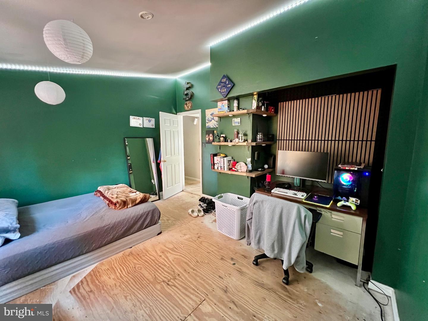 10244 WINGED ELM CIR, MANASSAS, Virginia 20110, 4 Bedrooms Bedrooms, 14 Rooms Rooms,3 BathroomsBathrooms,Residential,For sale,10244 WINGED ELM CIR,VAPW2107458 MLS # VAPW2107458