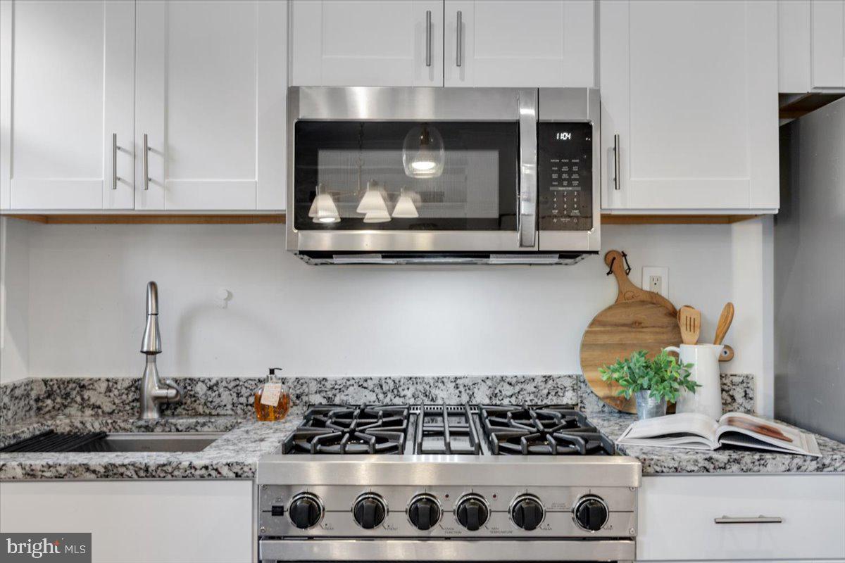 1832 CALVERT ST NW #3, WASHINGTON, District Of Columbia 20009, 2 Bedrooms Bedrooms, ,2 BathroomsBathrooms,Residential,For sale,1832 CALVERT ST NW #3,DCDC2230838 MLS # DCDC2230838